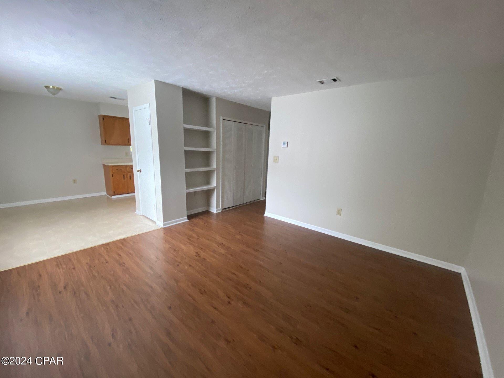 Mashburns 1 Add To Parker - Commercial Sale