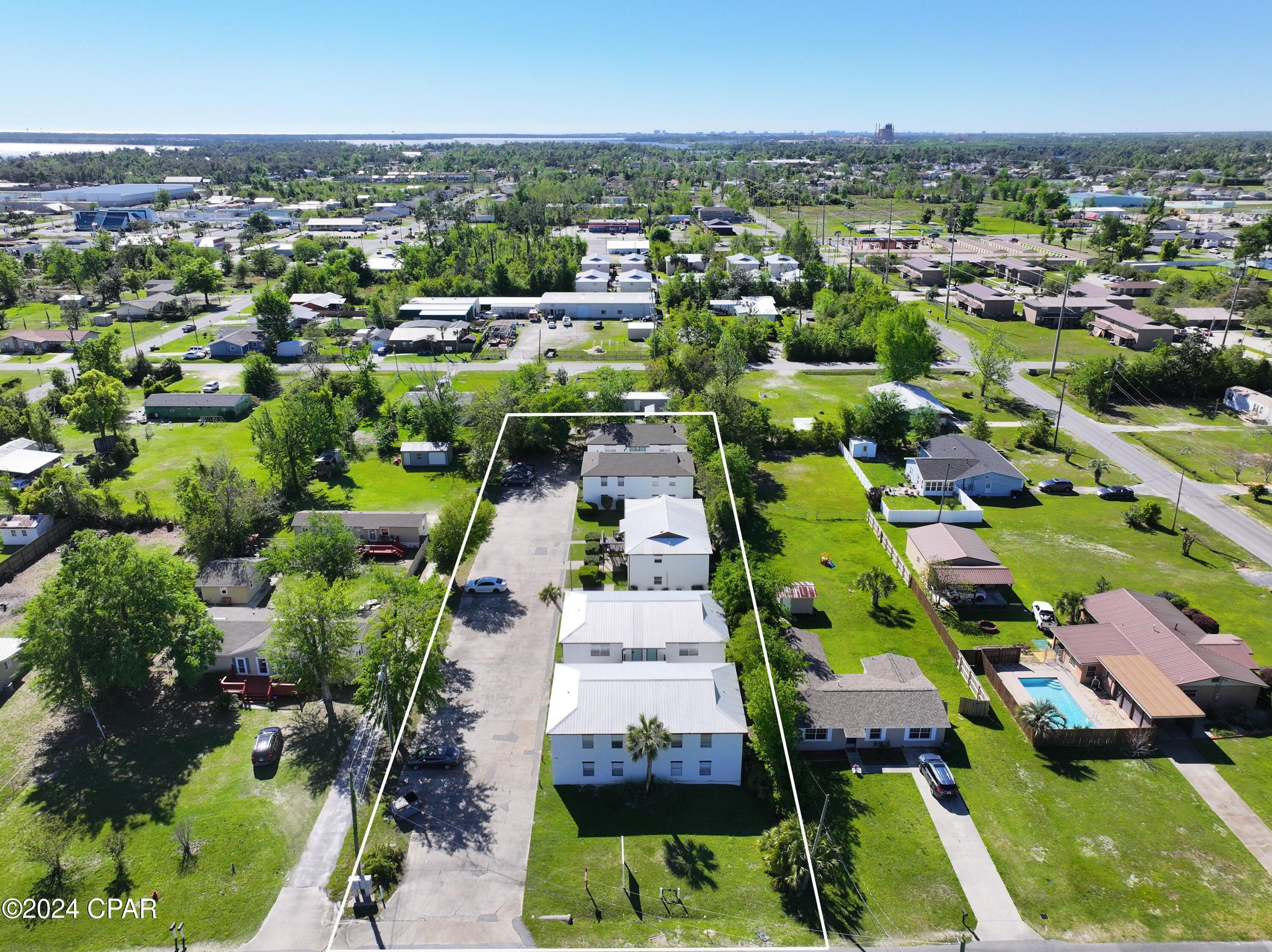 Mashburns 1 Add To Parker - Commercial Sale