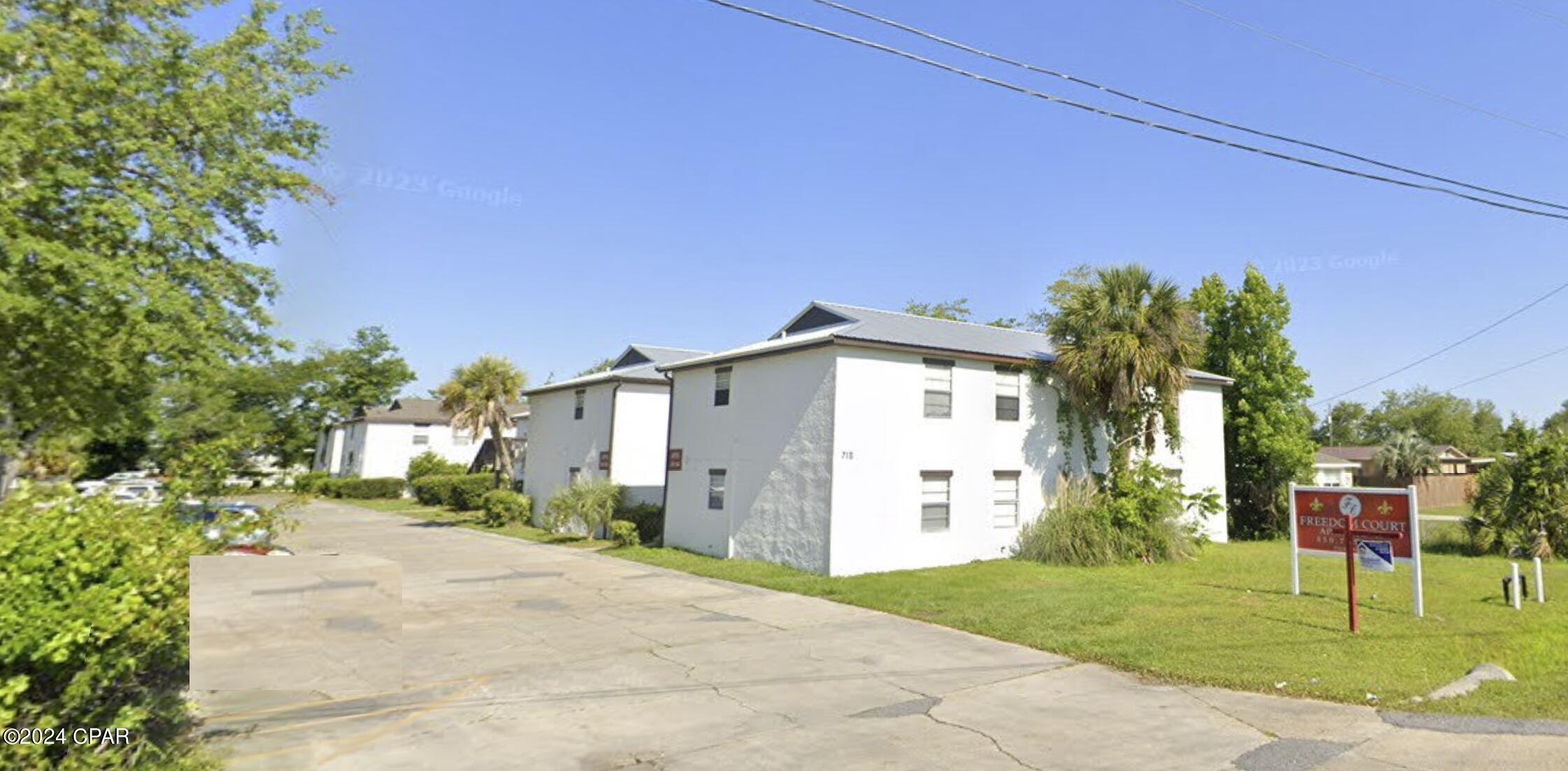 Mashburns 1 Add To Parker - Commercial Sale