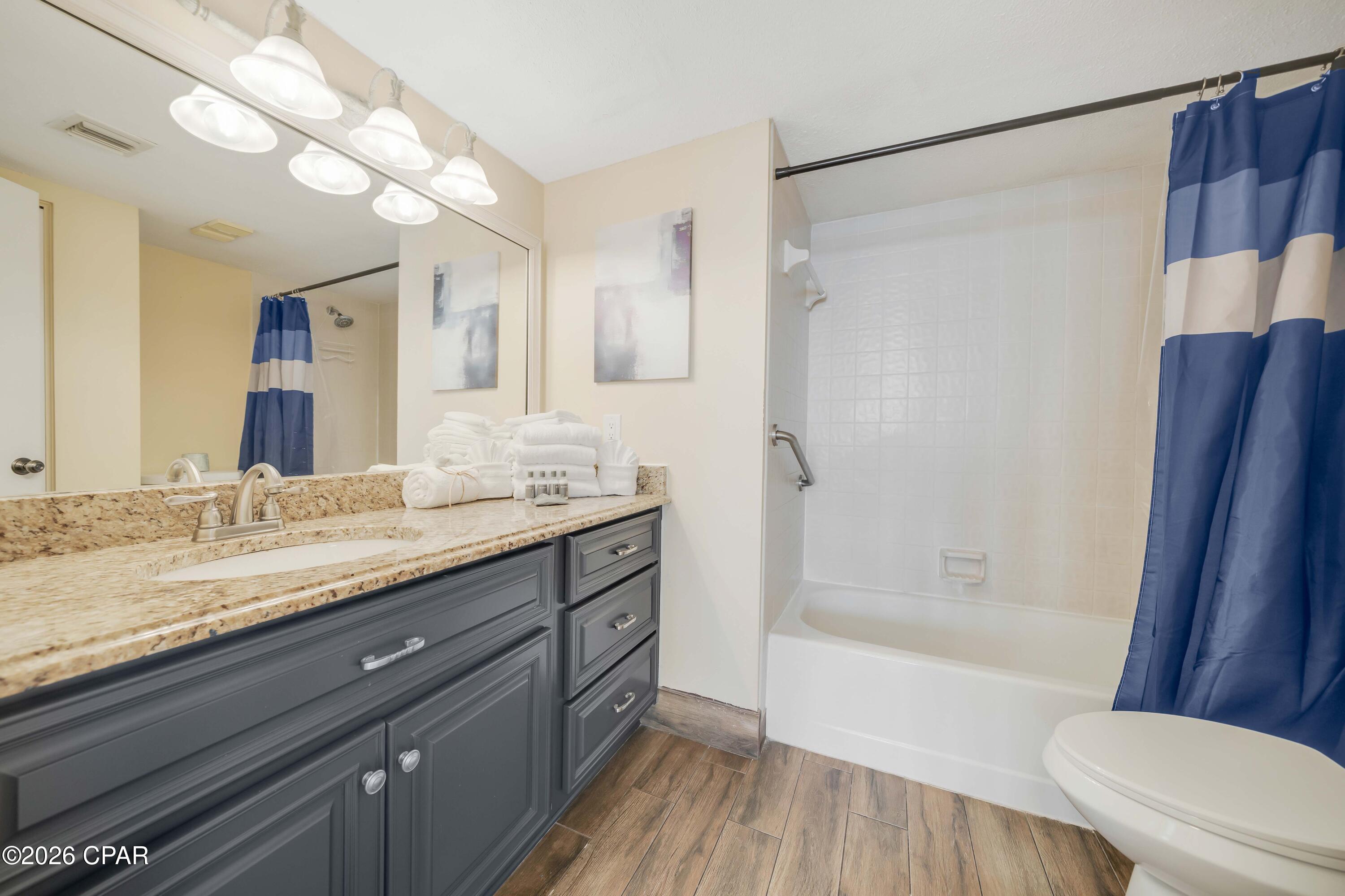 Summerhouse Condo. - Residential