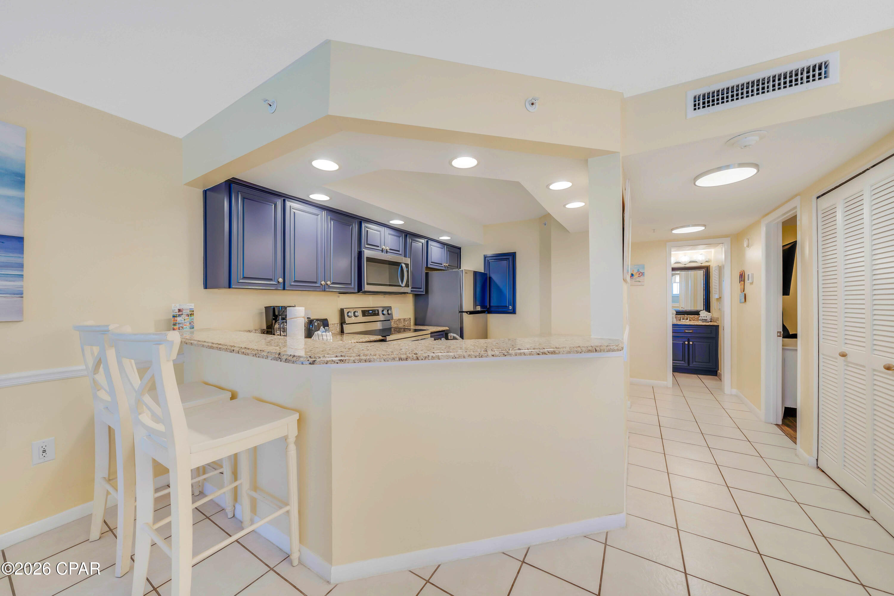 Summerhouse Condo. - Residential
