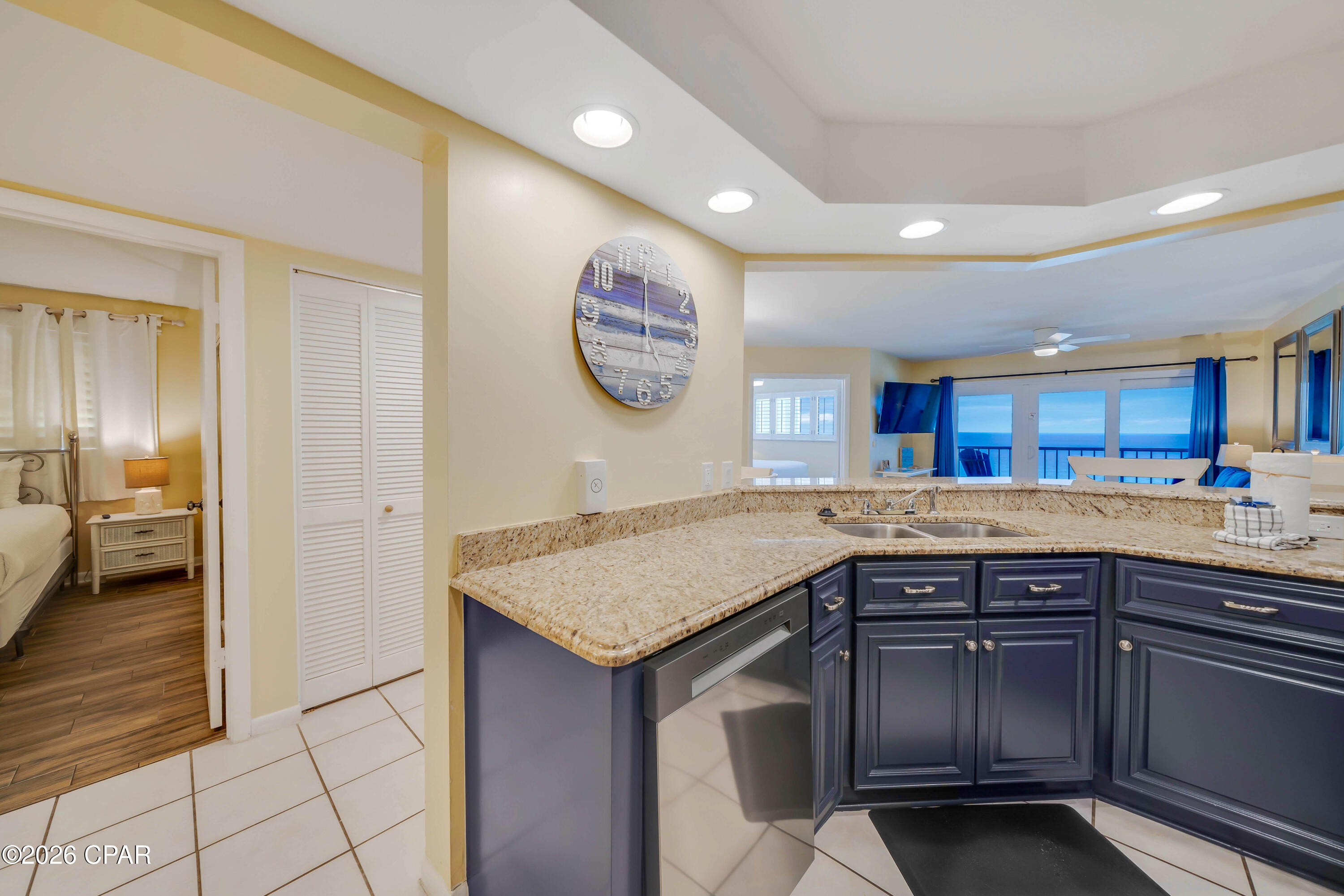 Summerhouse Condo. - Residential