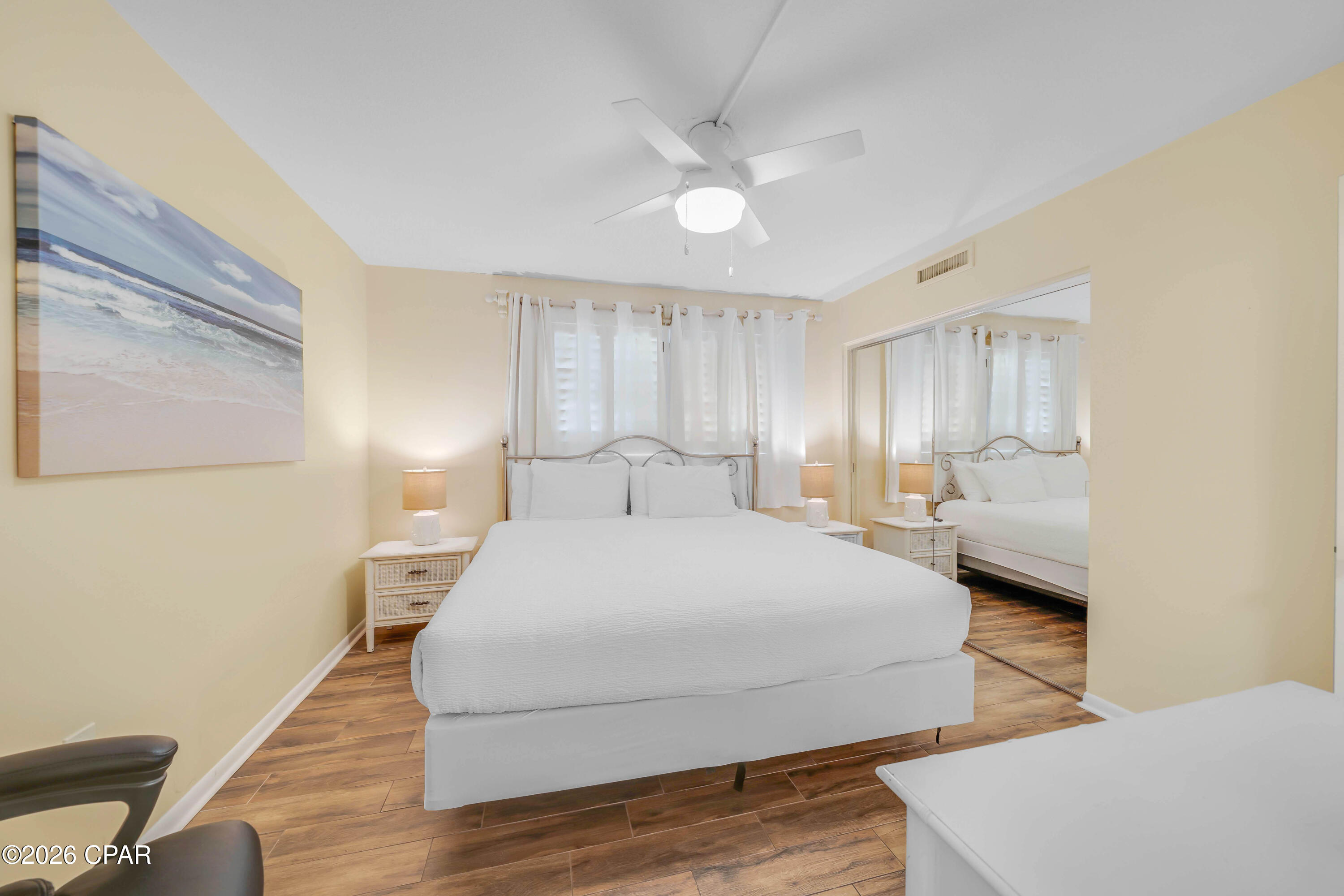 Summerhouse Condo. - Residential
