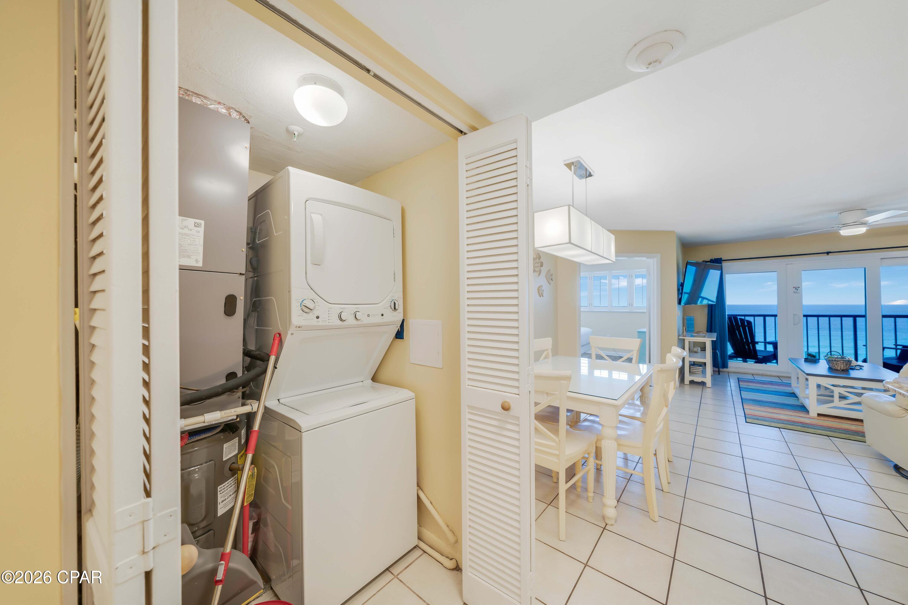 Summerhouse Condo. - Residential