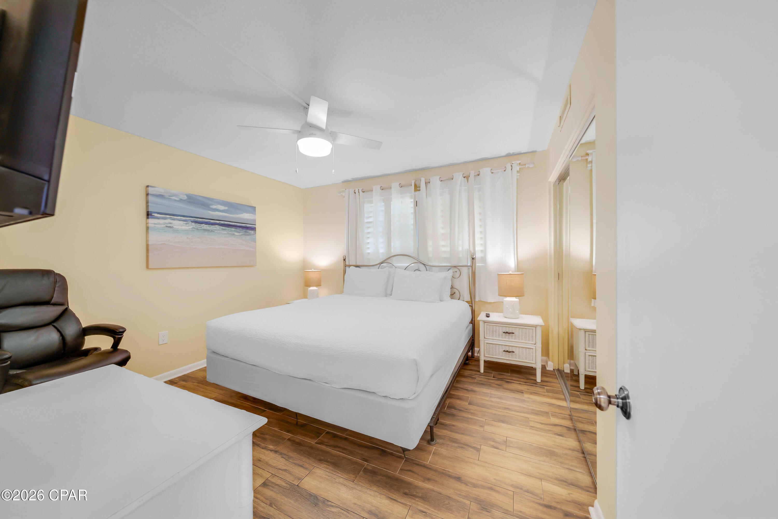 Summerhouse Condo. - Residential