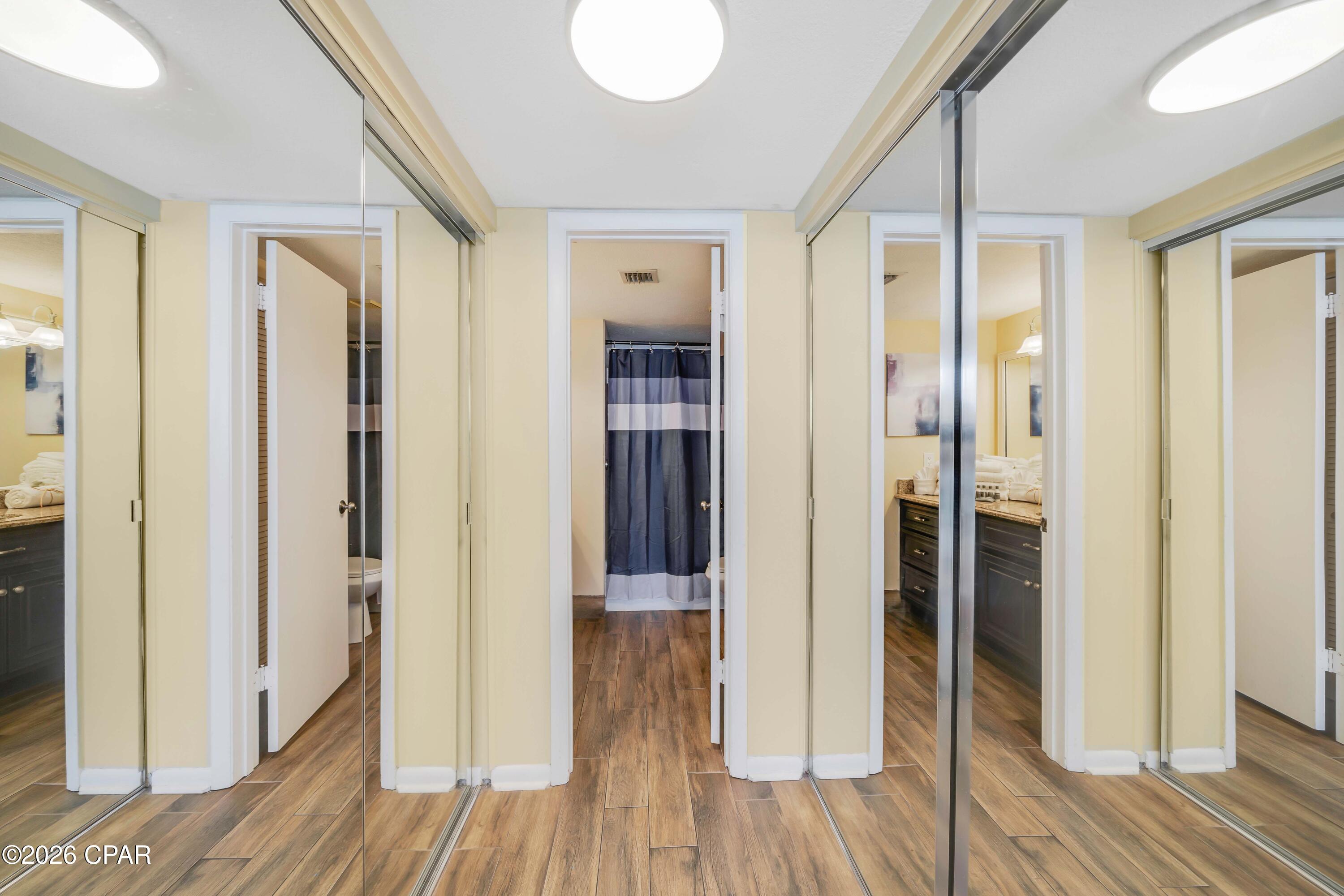 Summerhouse Condo. - Residential