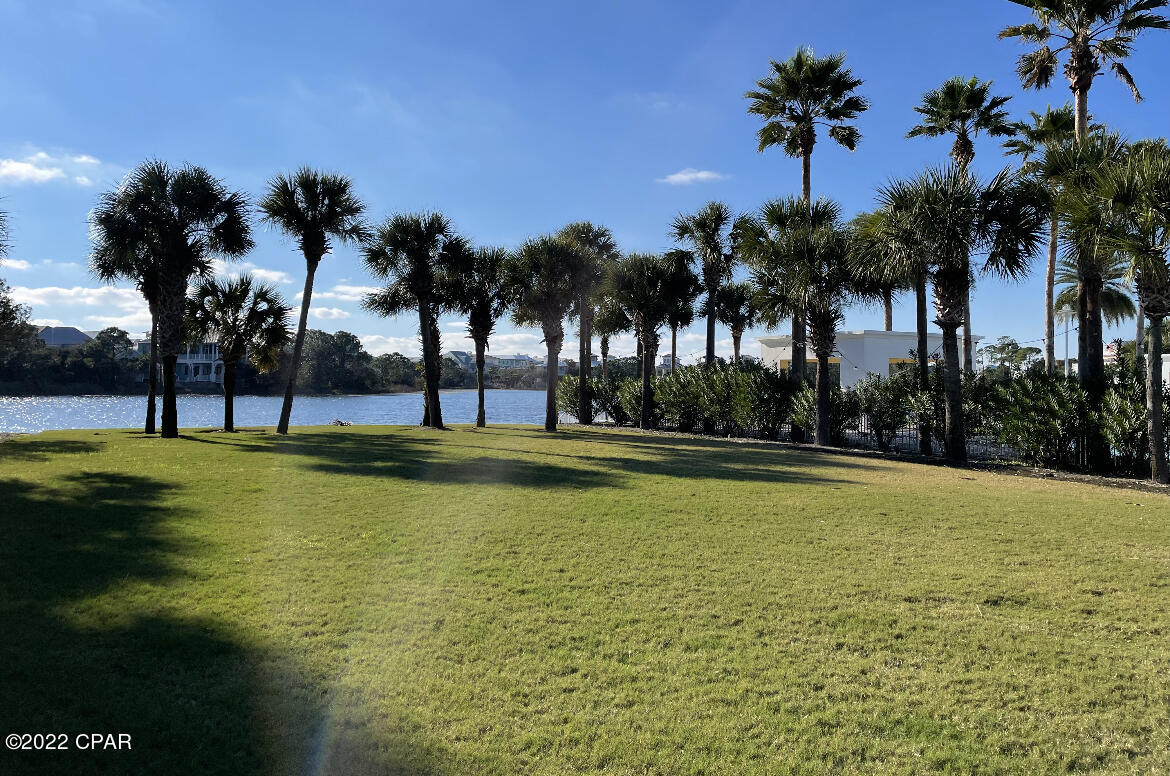 Carillon Beach - Land