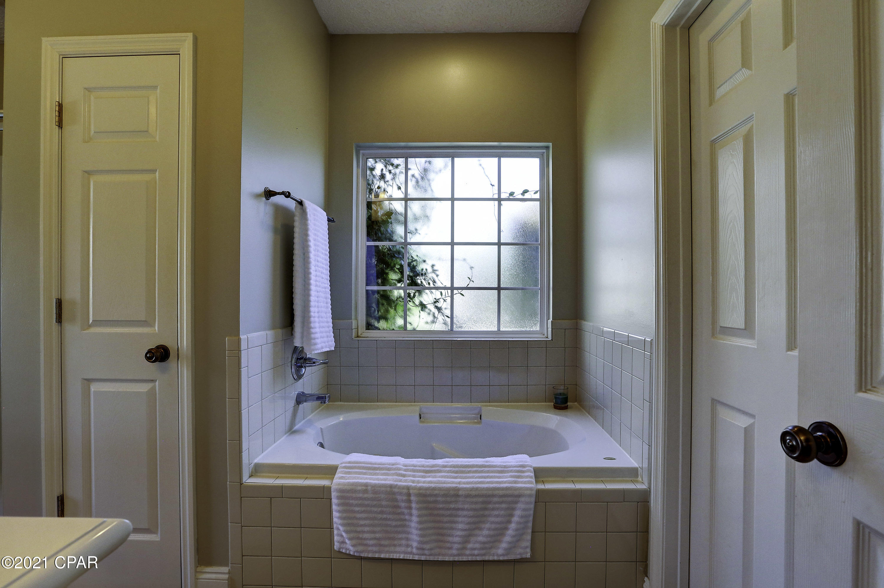 White Oaks - Residential