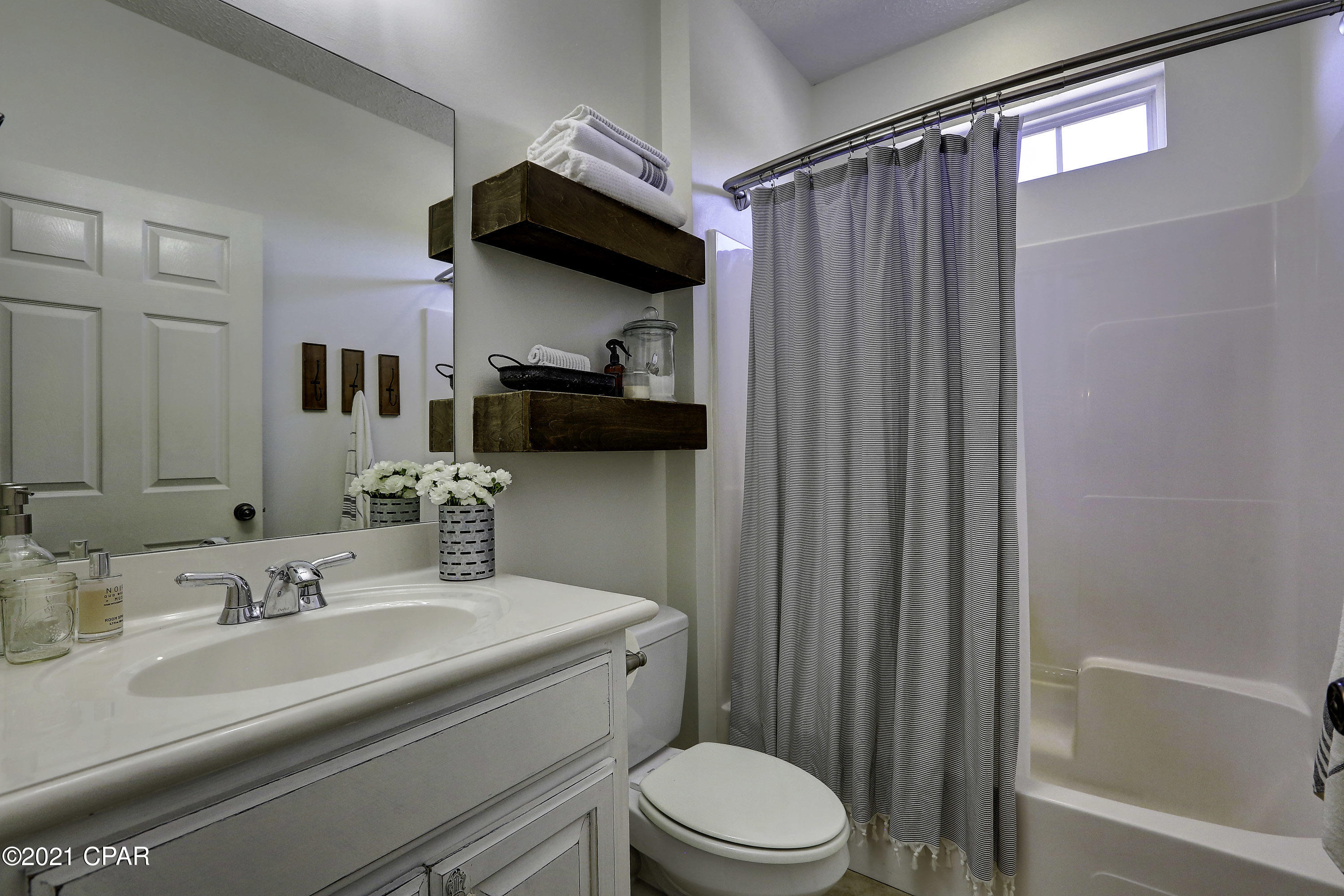 White Oaks - Residential