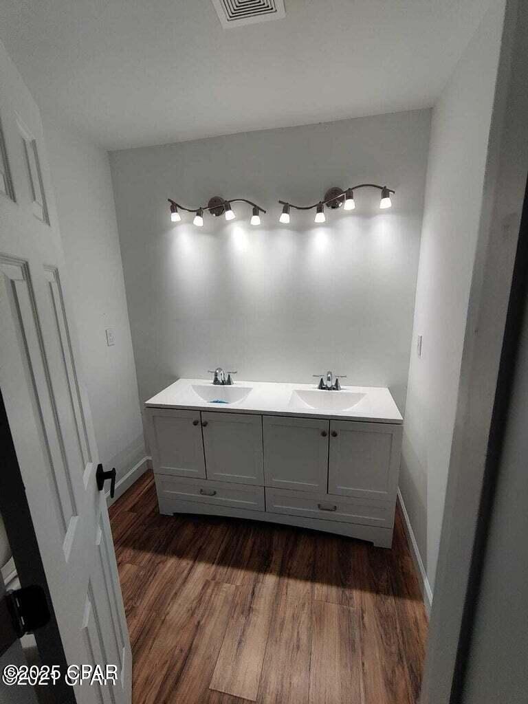 [No Recorded Subdiv] - Residential Lease