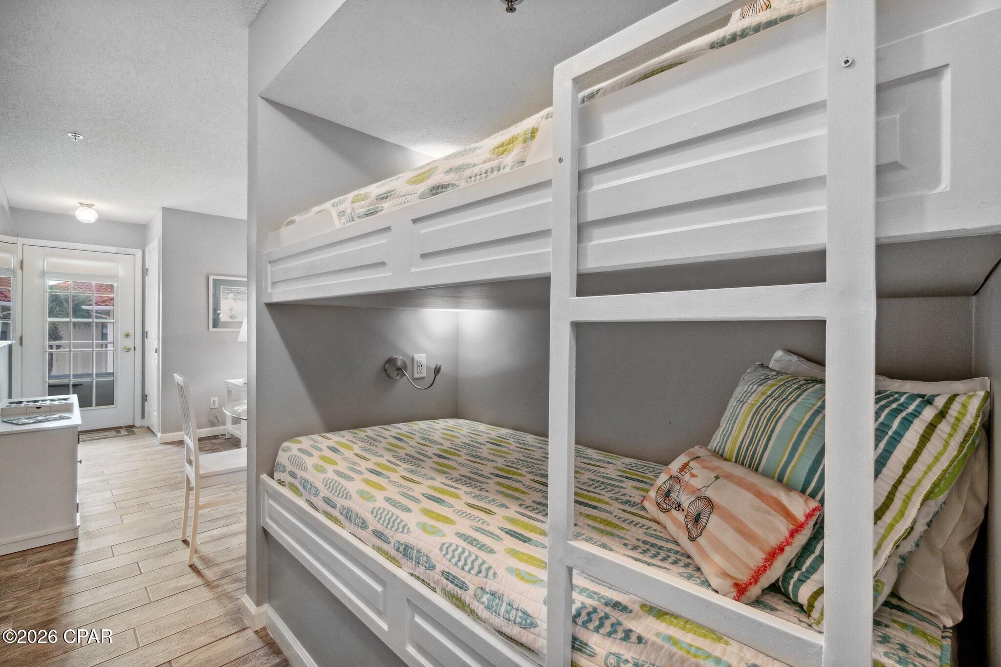 Horizon South XVII - Residential Lease