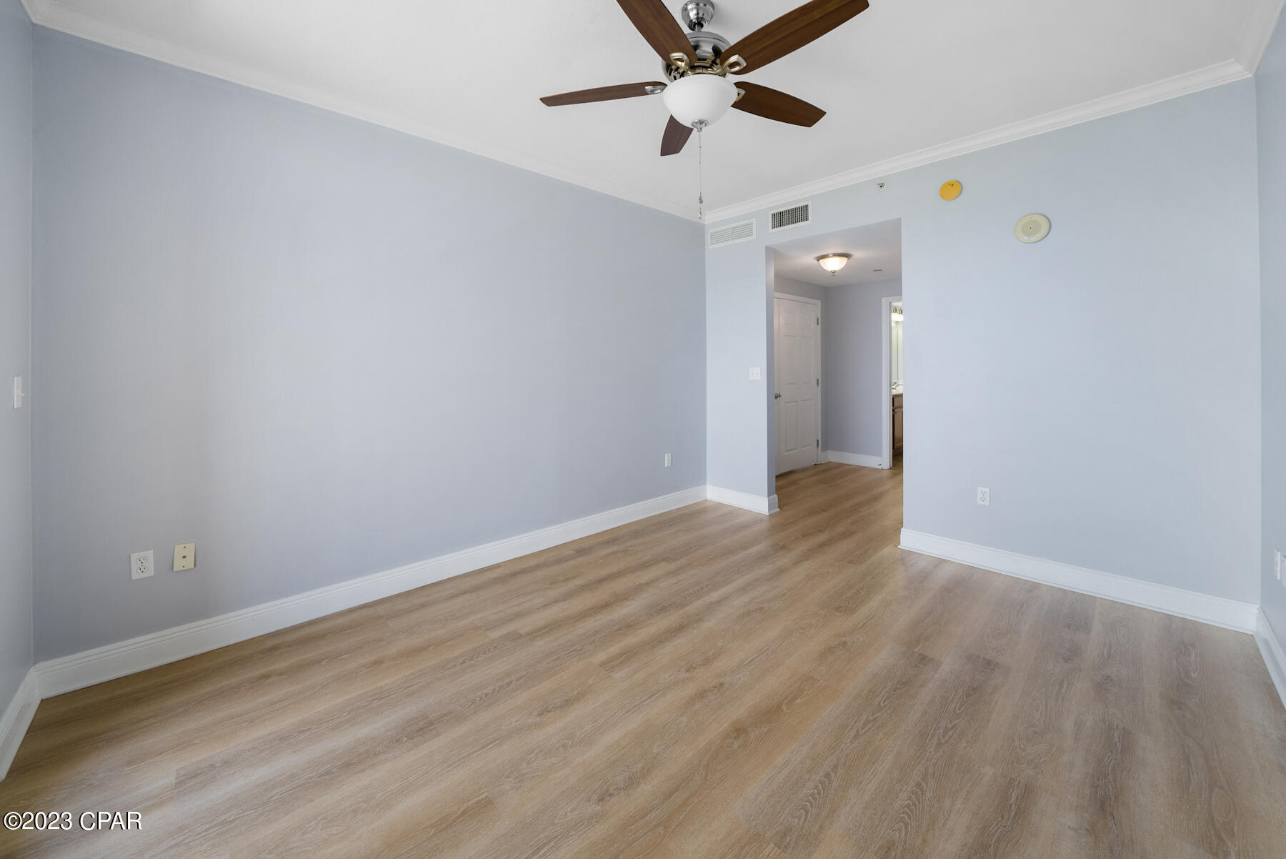 Magnolia Bay Club - Residential Lease