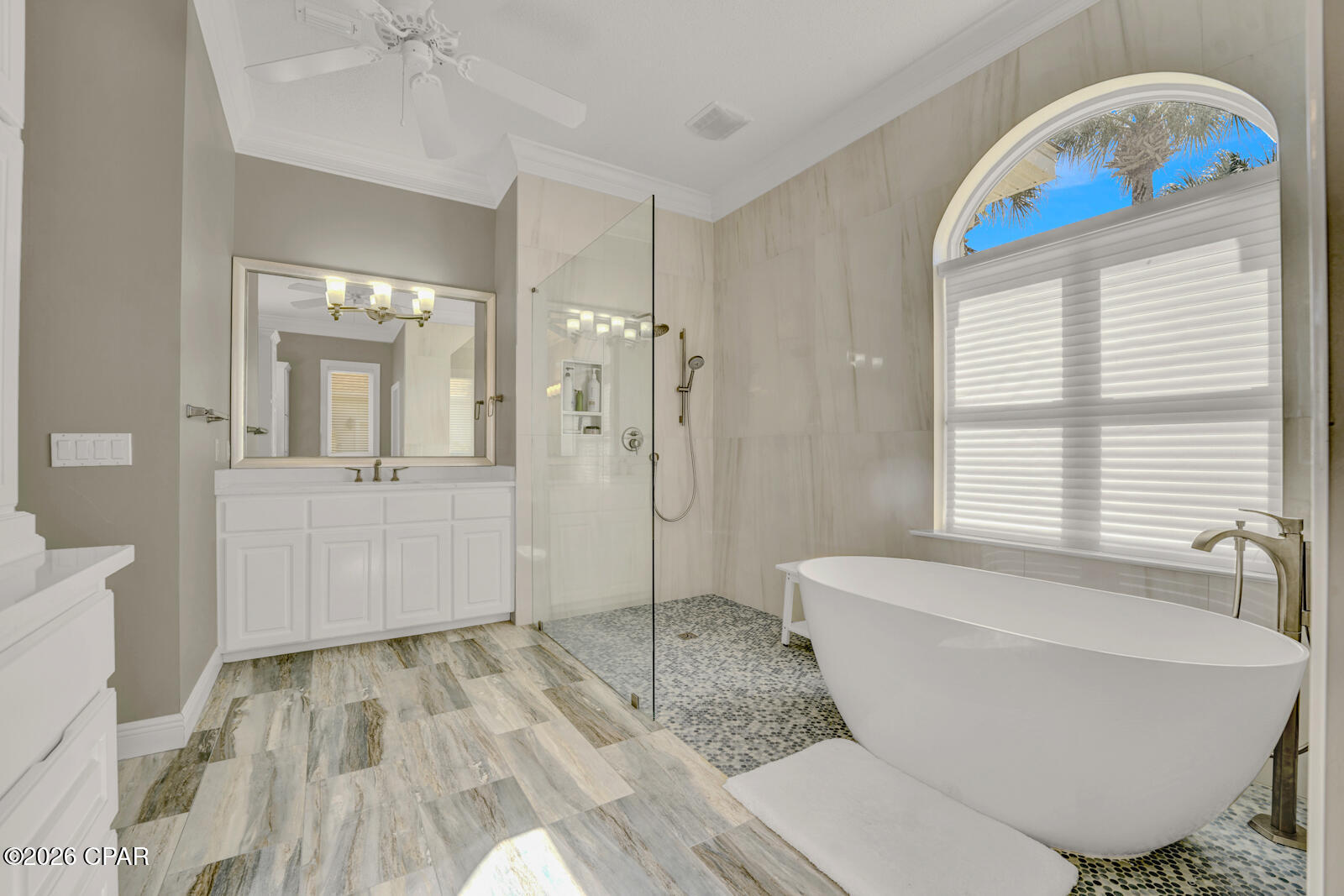 Queensberry Ltd At Bay Point - Residential