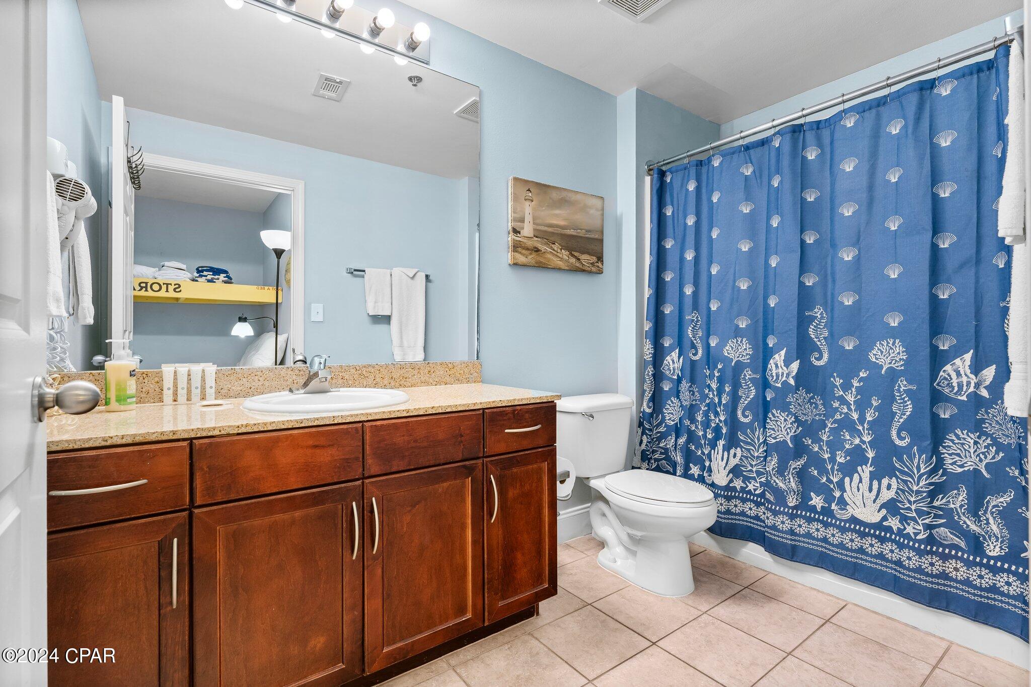 Laketown Wharf - Residential