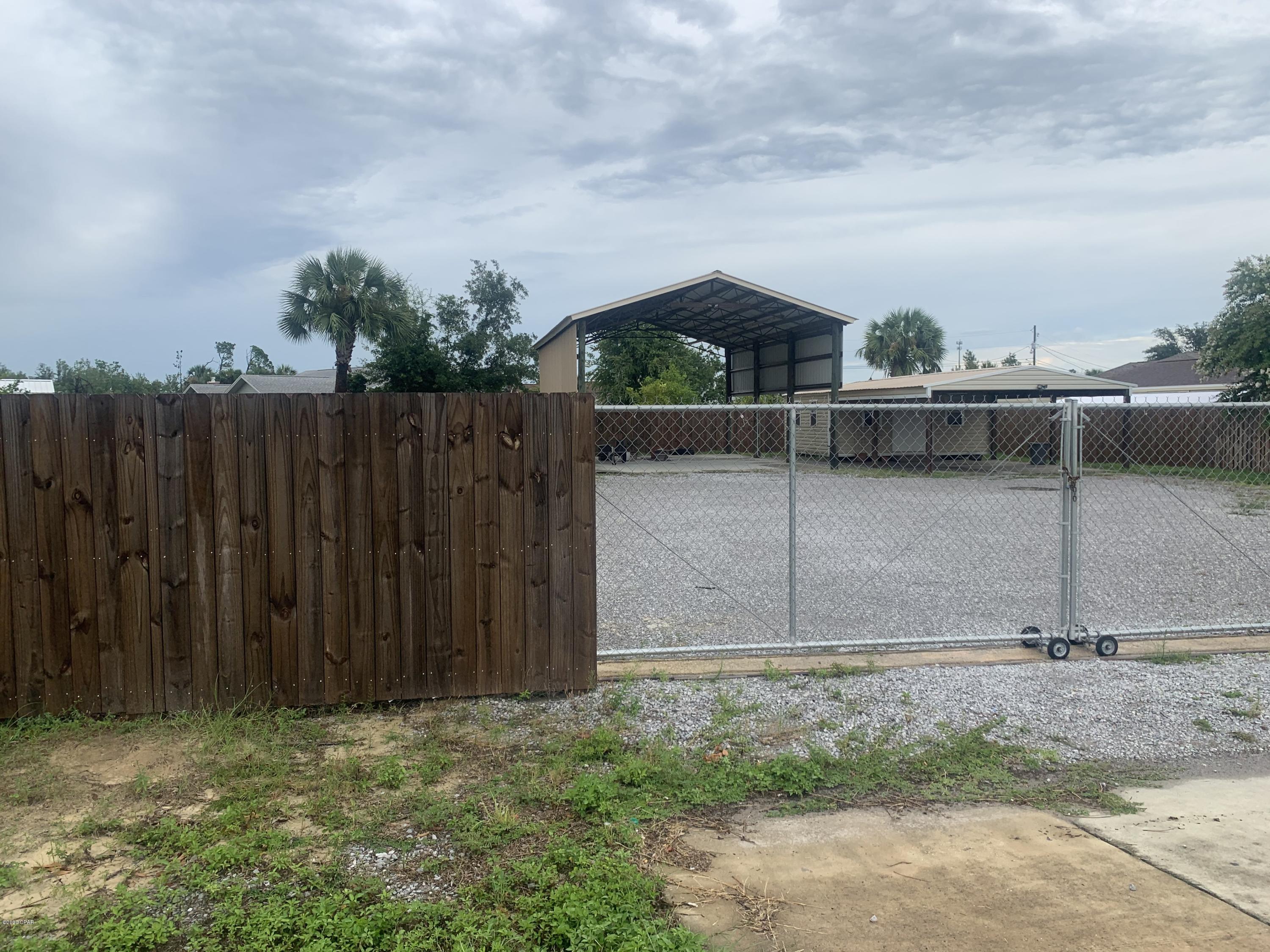 [No Recorded Subdiv] - Land