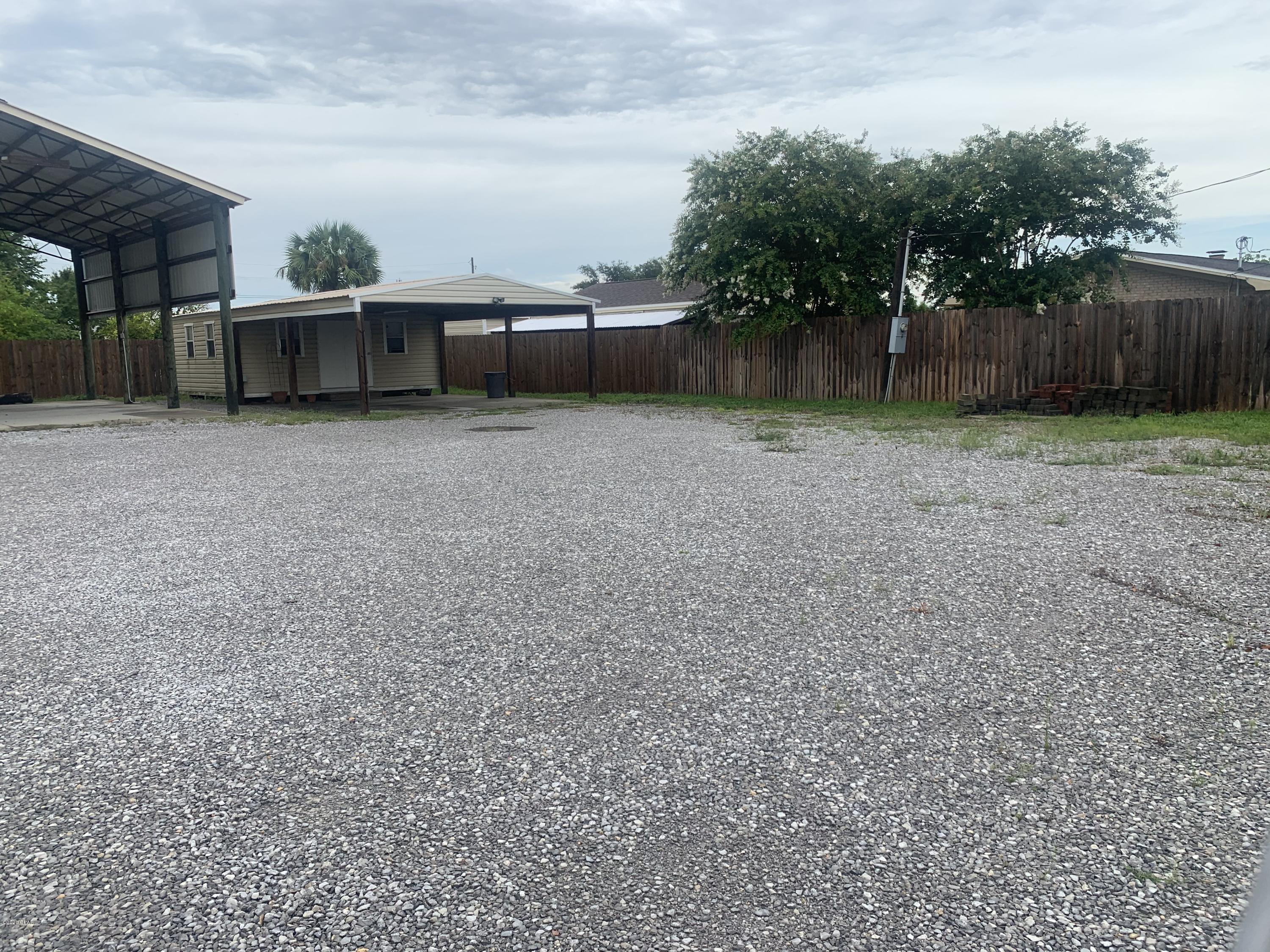 [No Recorded Subdiv] - Land