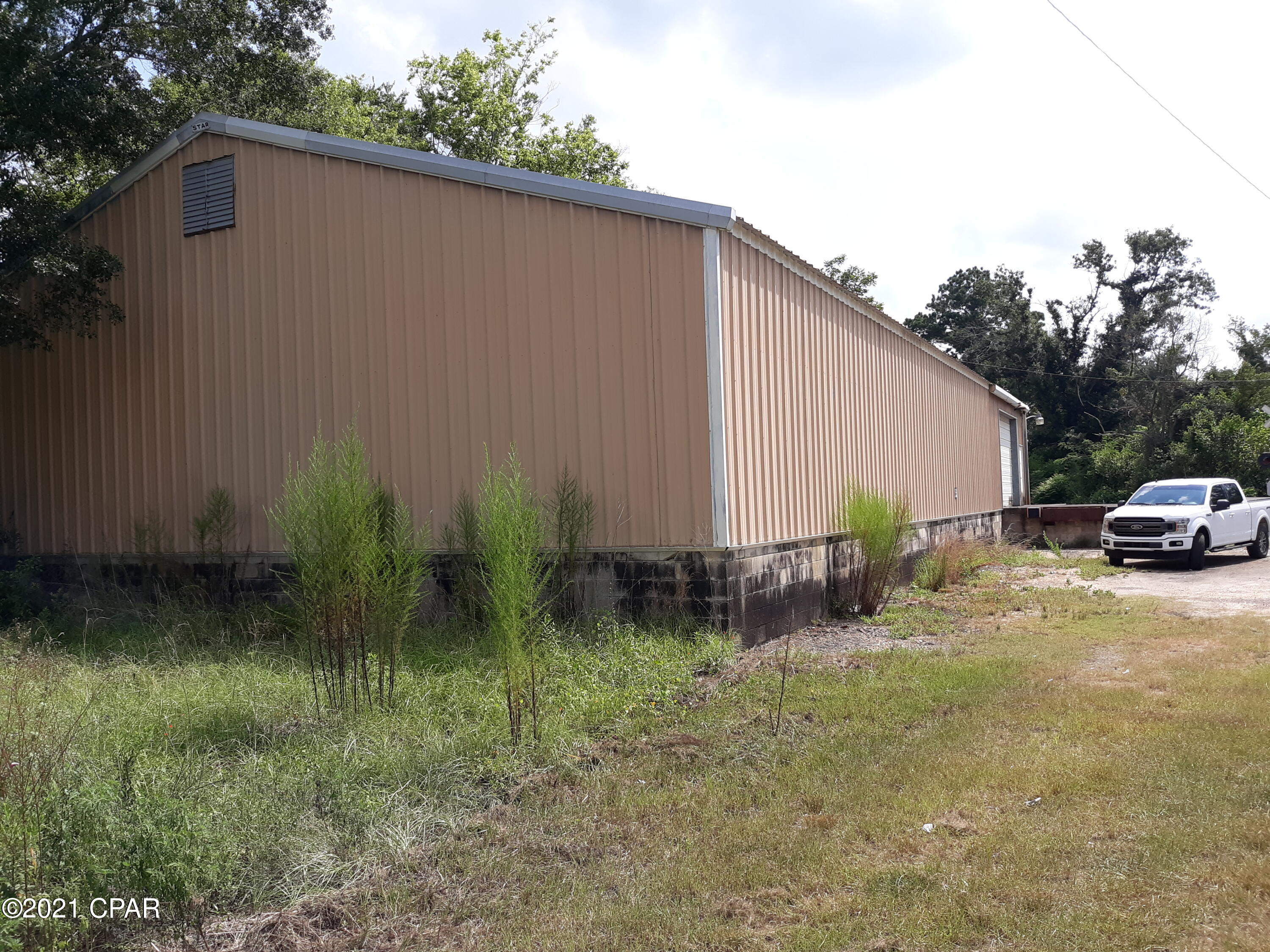 Cottondale - Commercial Sale