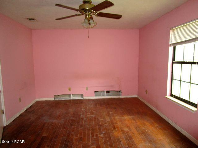 Derby Woods 1st Add - Residential