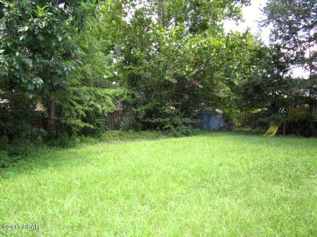 Derby Woods 1st Add - Residential