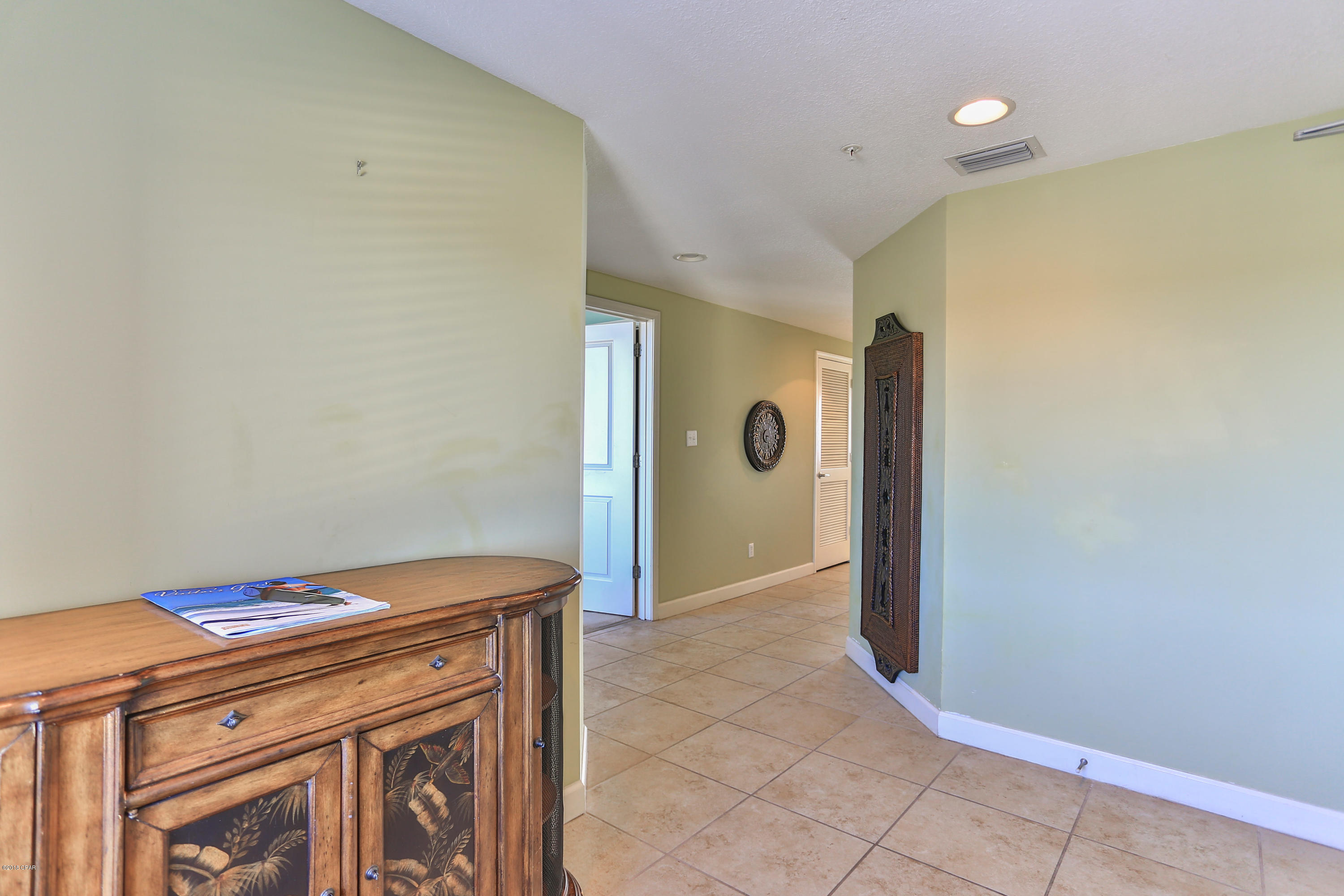 Grandview East At Long Beach - Residential