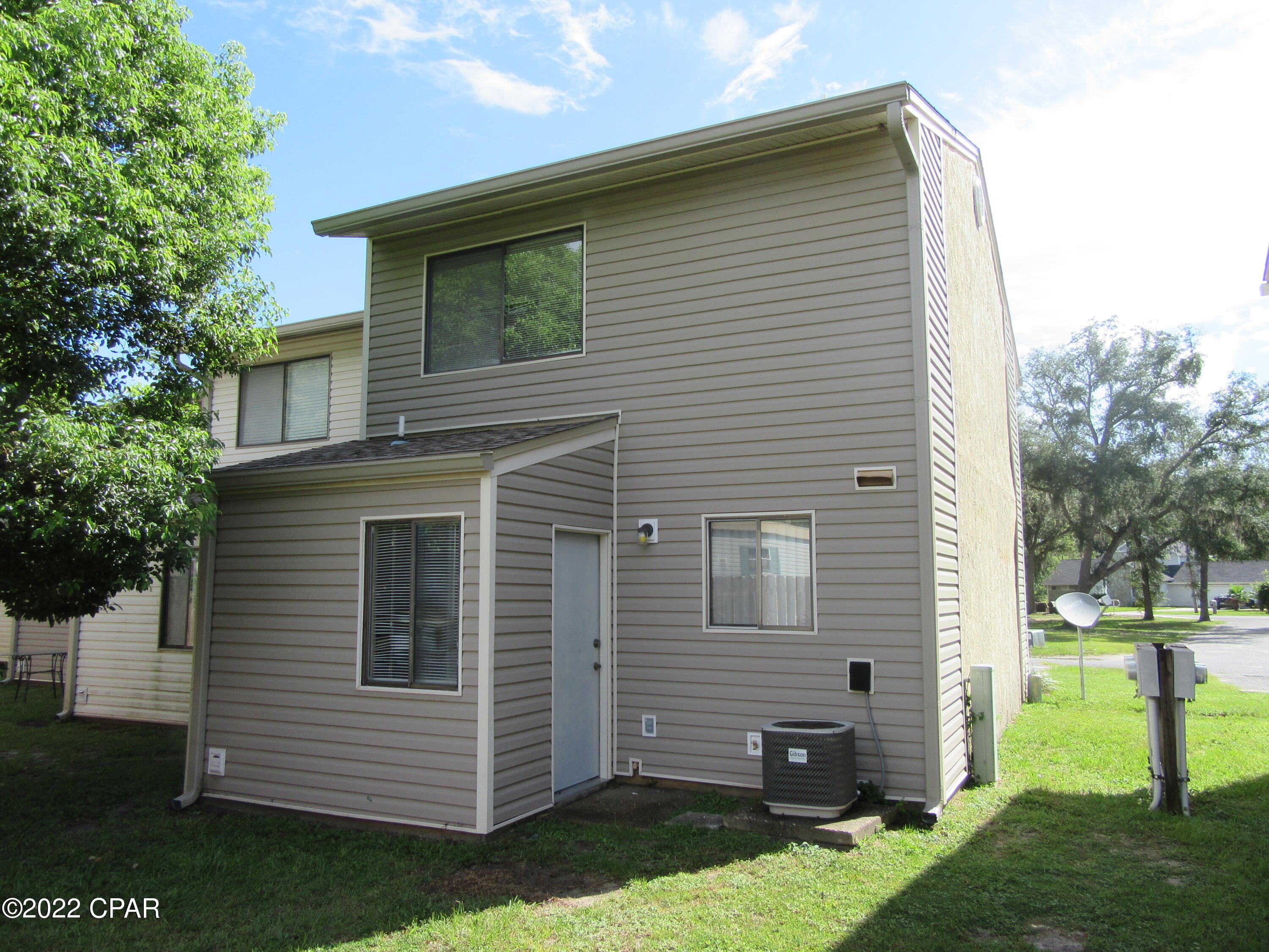 [No Recorded Subdiv] - Residential Lease