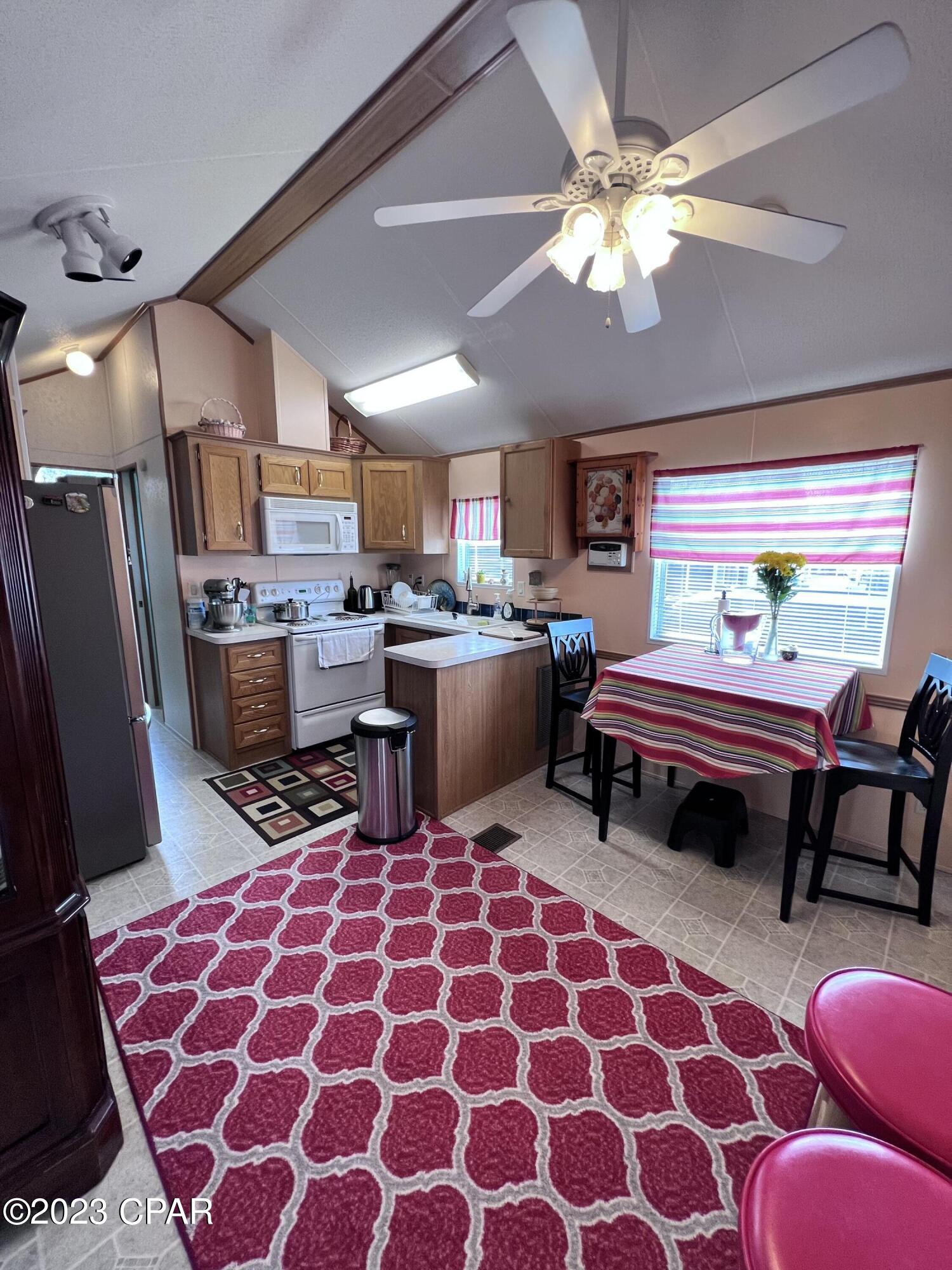 Emerald Pointe Resort - Residential Lease