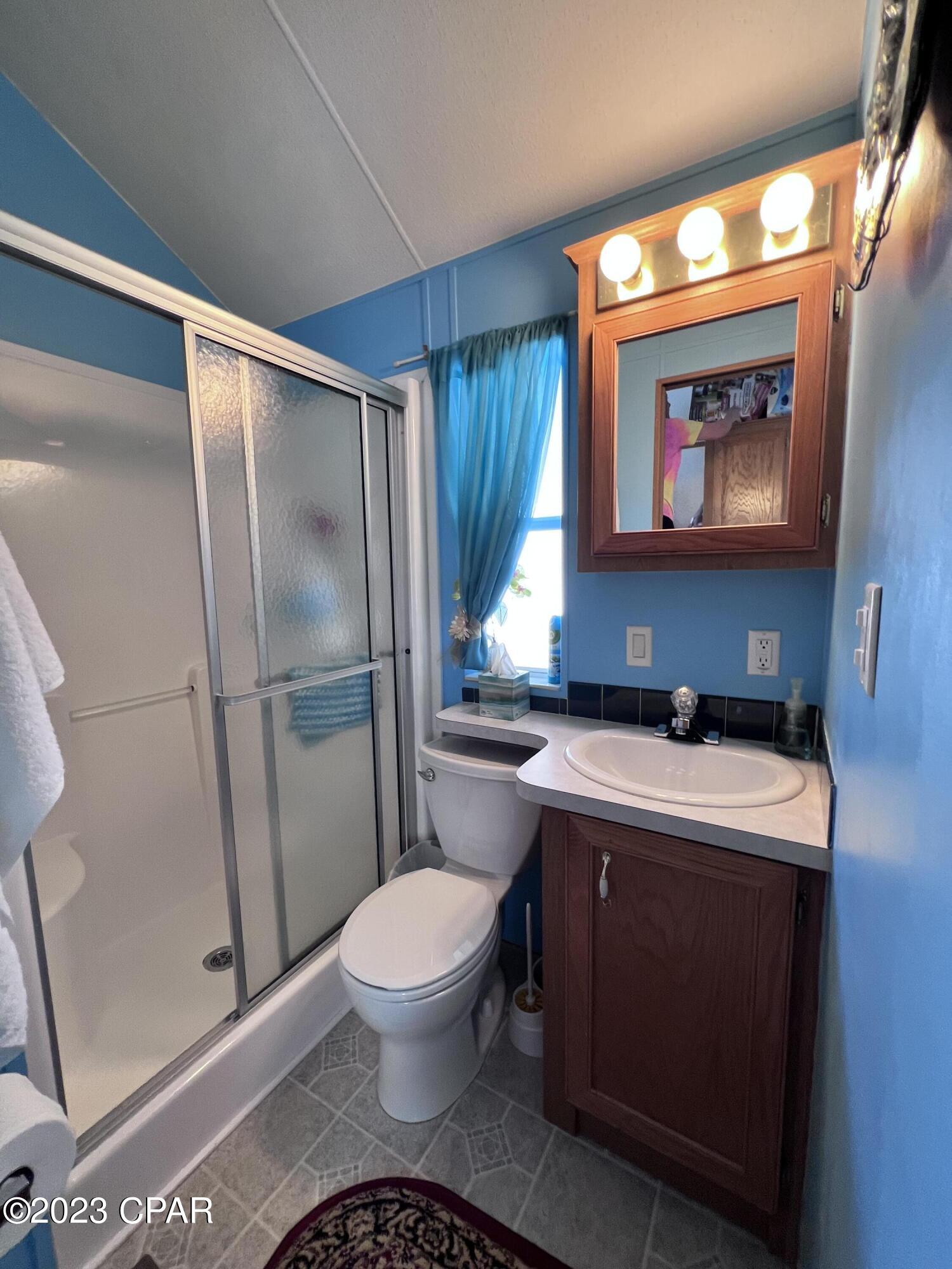 Emerald Pointe Resort - Residential Lease