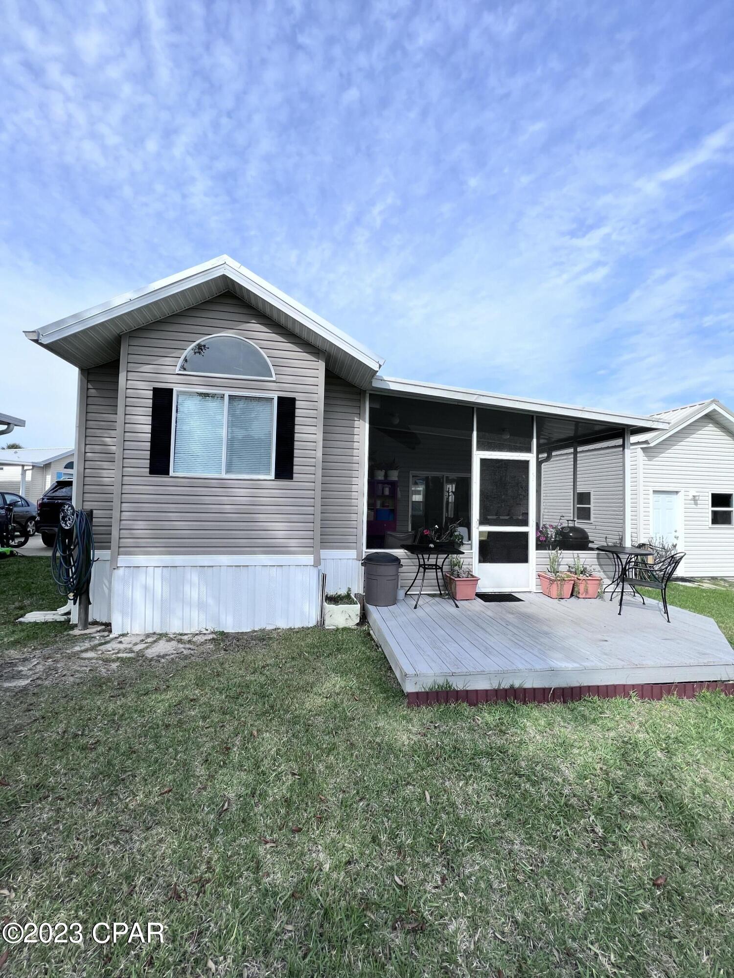 Emerald Pointe Resort - Residential Lease