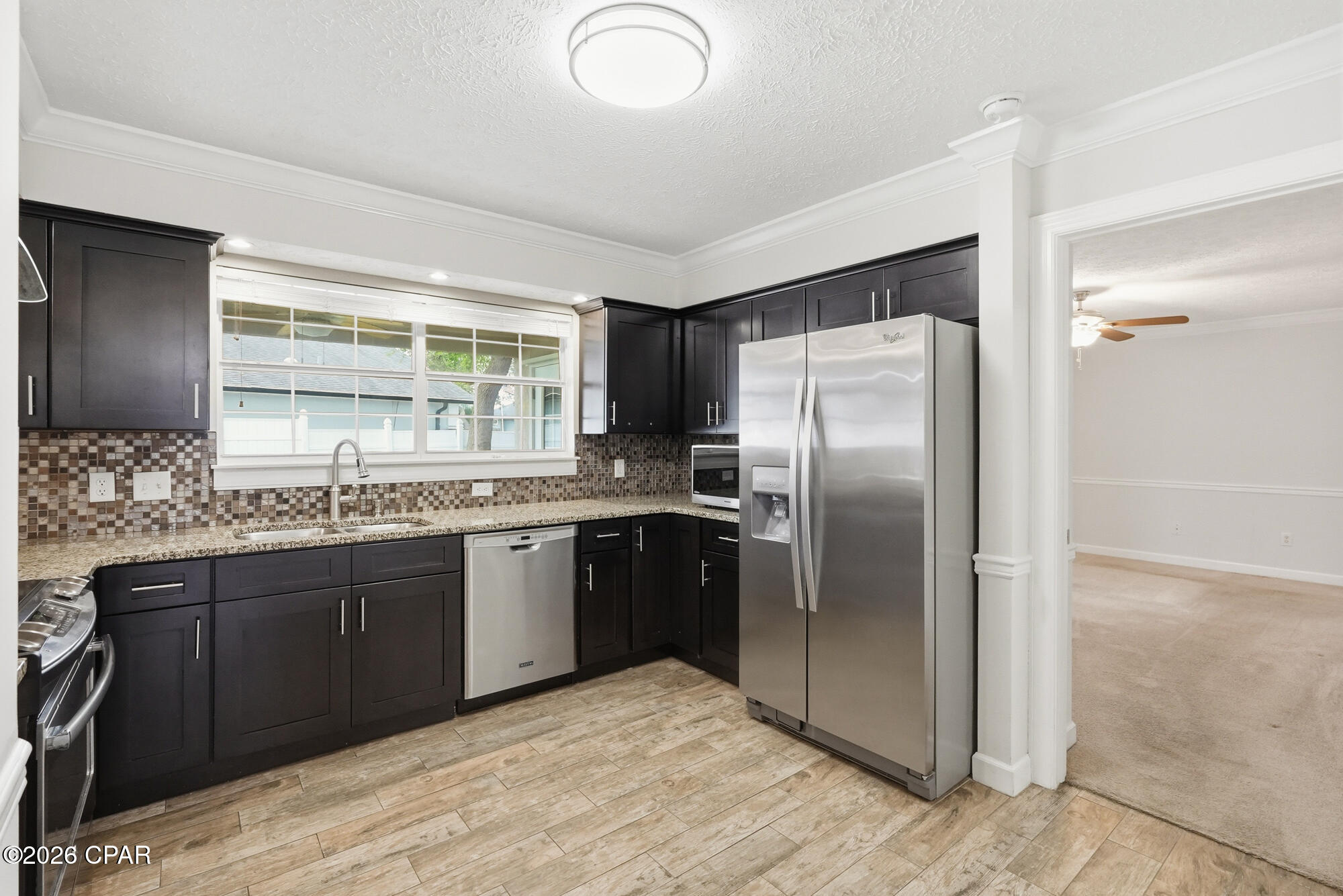 Summer Breeze - Residential