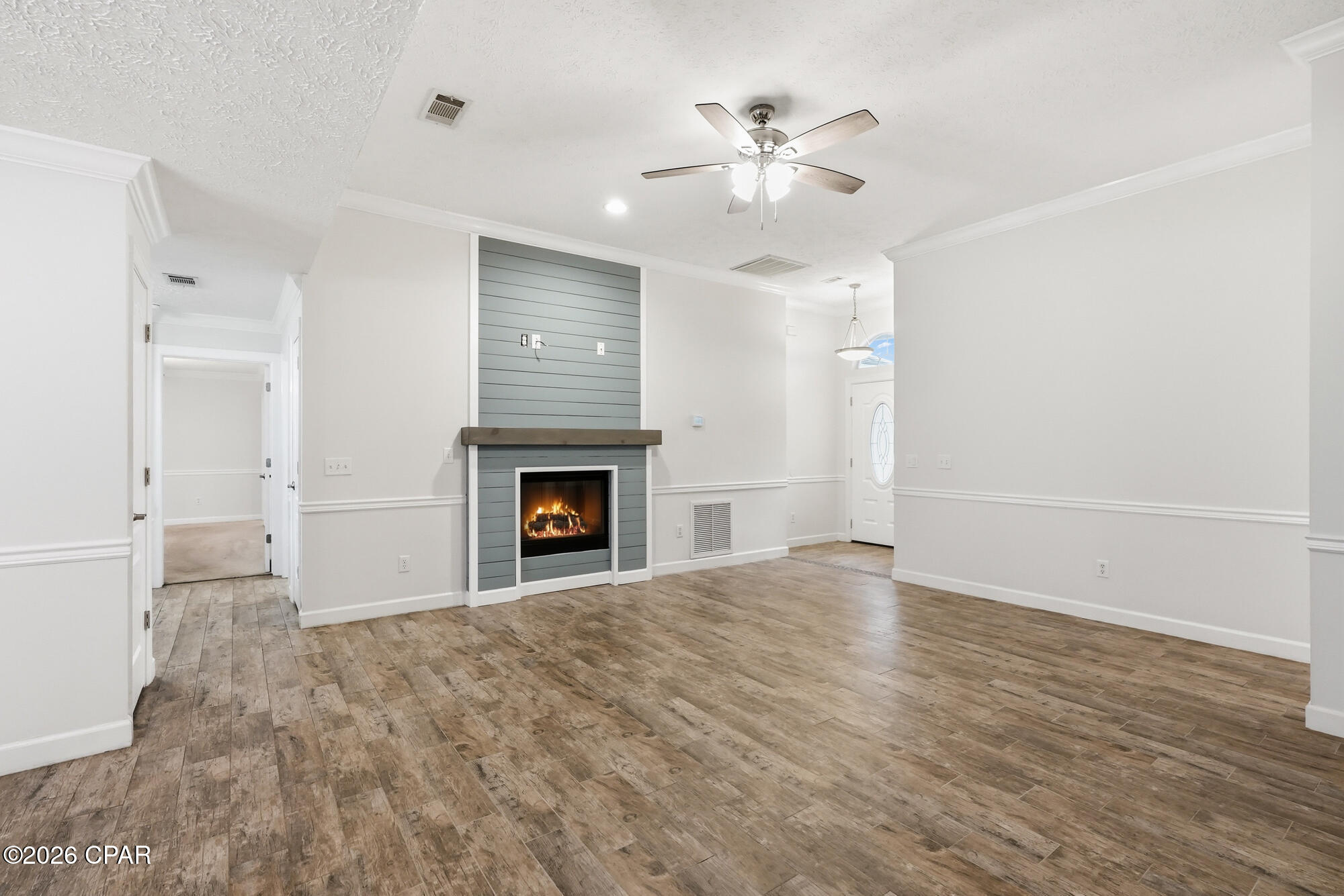 Summer Breeze - Residential