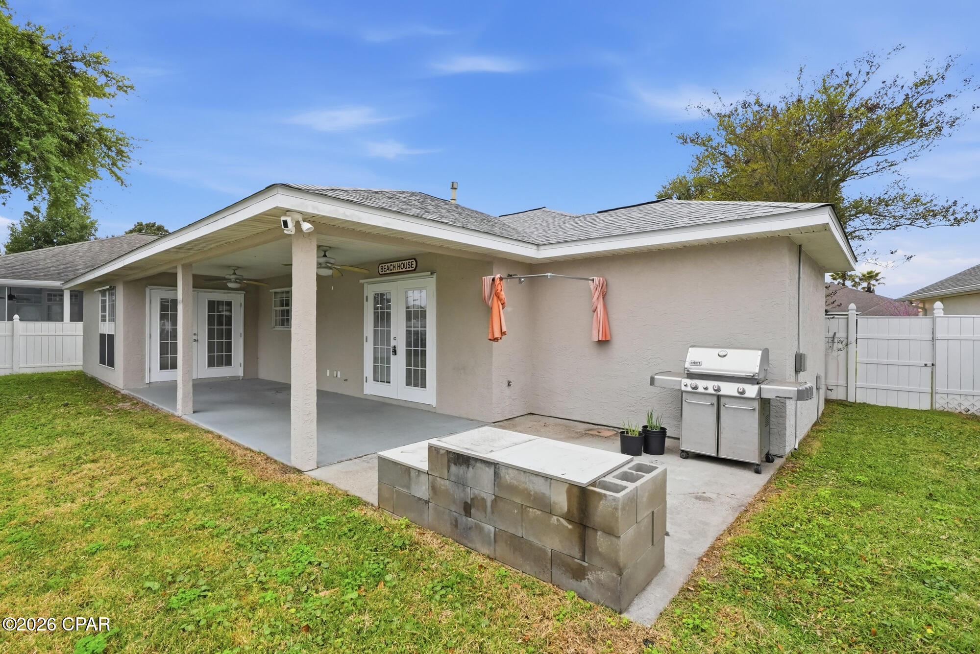 Summer Breeze - Residential