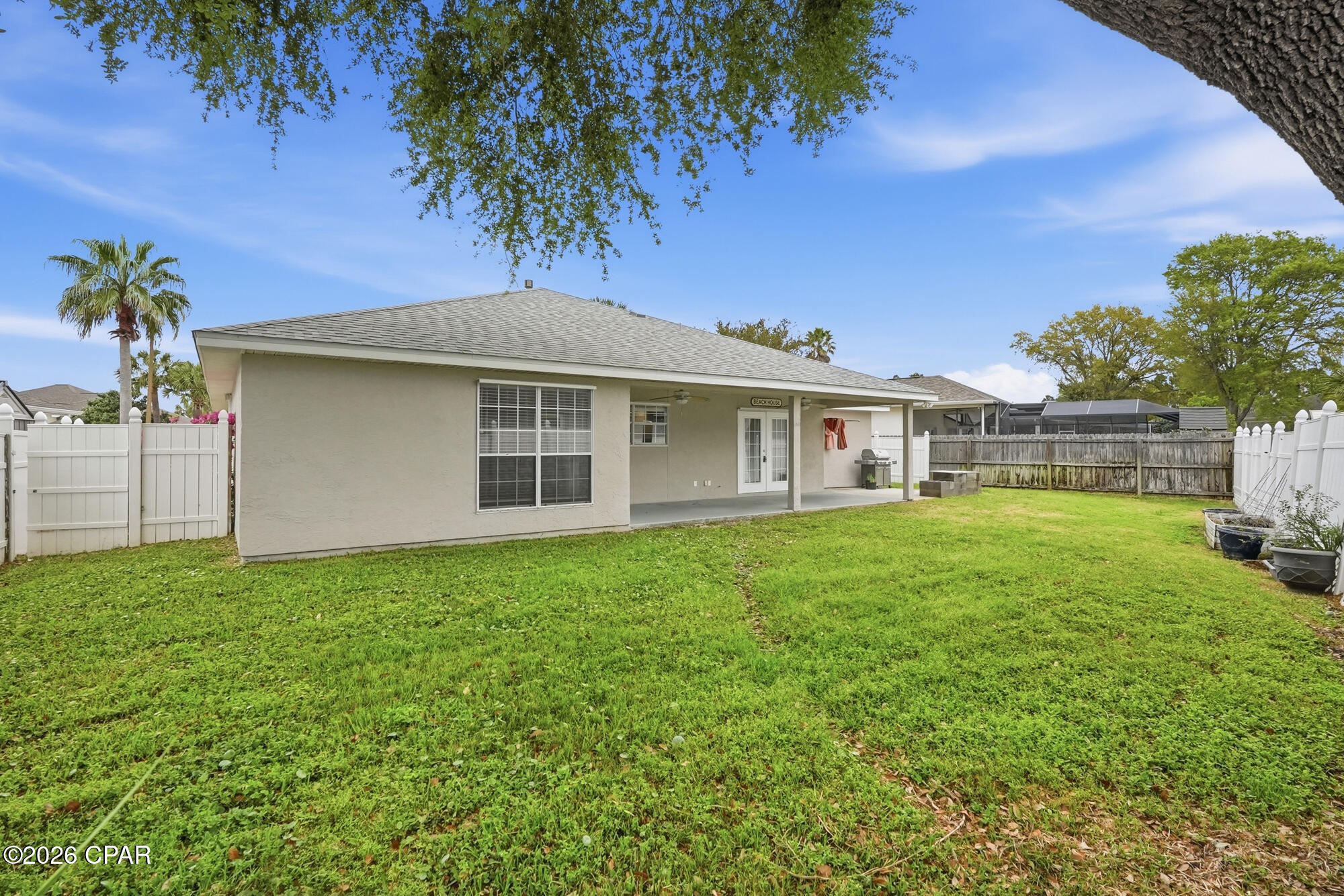 Summer Breeze - Residential