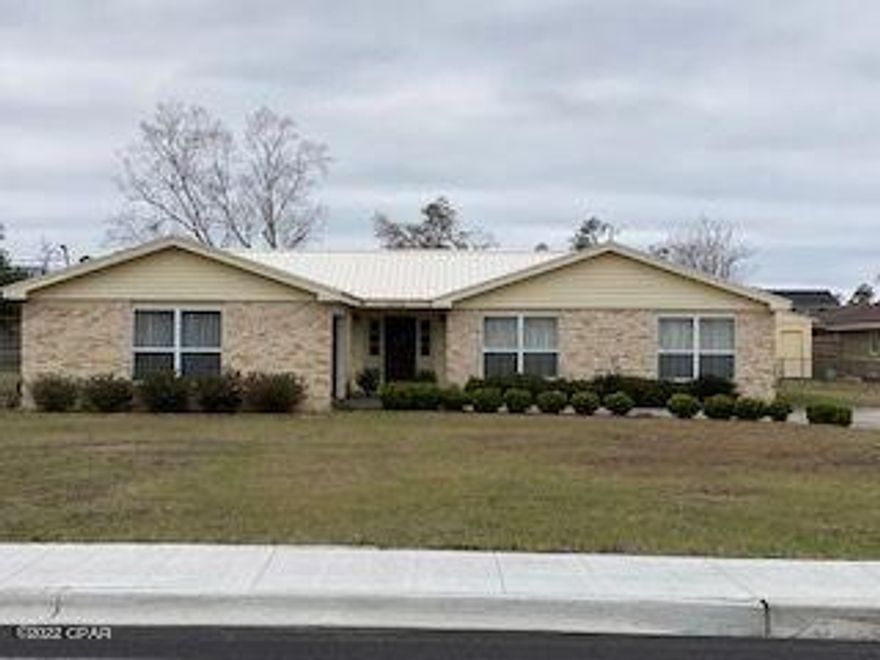 This is a solid built Brick home - one owner.

Needs some TLC, but is livable while painting your choice of colors.   There is a separate Dining Room, Family Room and Bonus Room in addition to a Living Room which could be used as an office or a 5th bedroom.  The Bonus Room is separately heated & cooled and can be closed off when not in use.  Lots of potential and is on a 1/2 acre lot.  Fenced in backyard with a Hugh workshop (32 x 24) with  electricity and water in addition to a small storage building.  Some furniture can stay, but owner is in the process of moving things out.  This is a diamond in the rough and will not last.