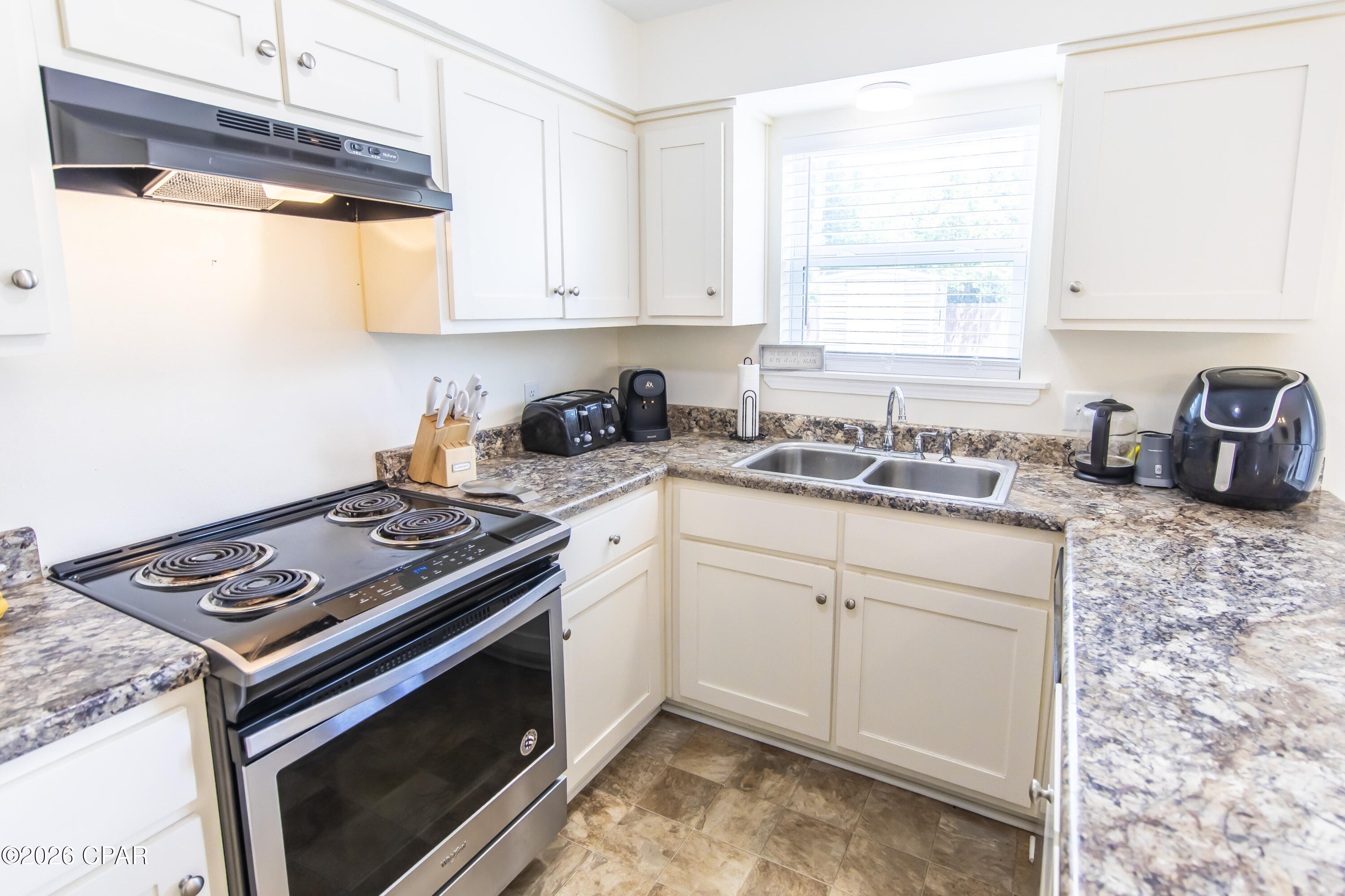 Belaire Estates U-6 - Residential