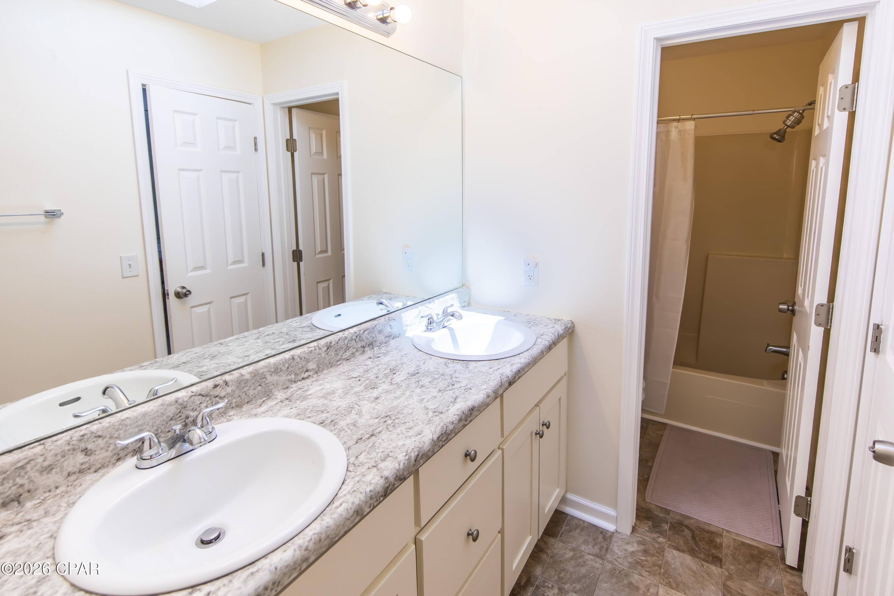 Belaire Estates U-6 - Residential