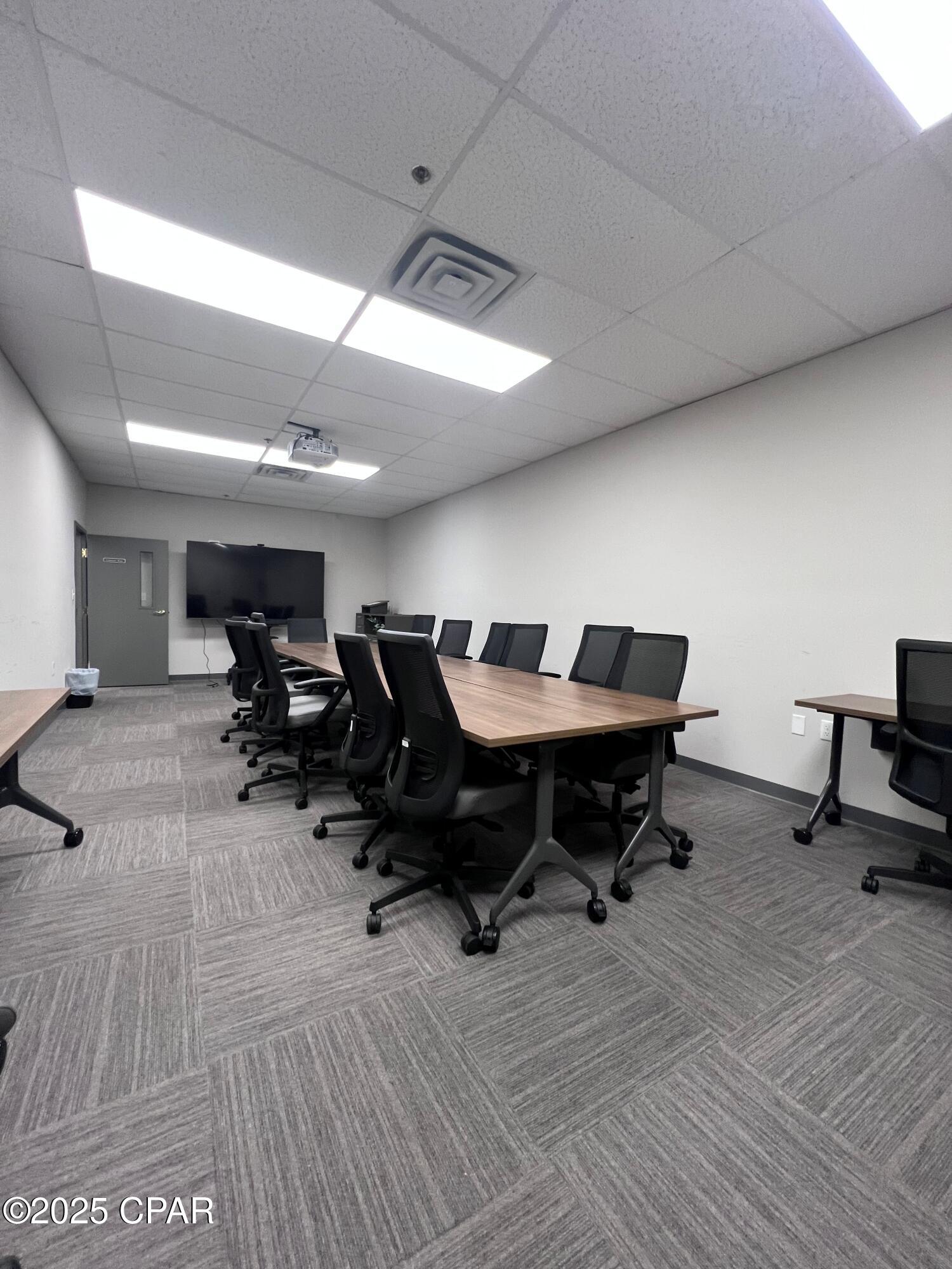 No Named Subdivision - Commercial Lease