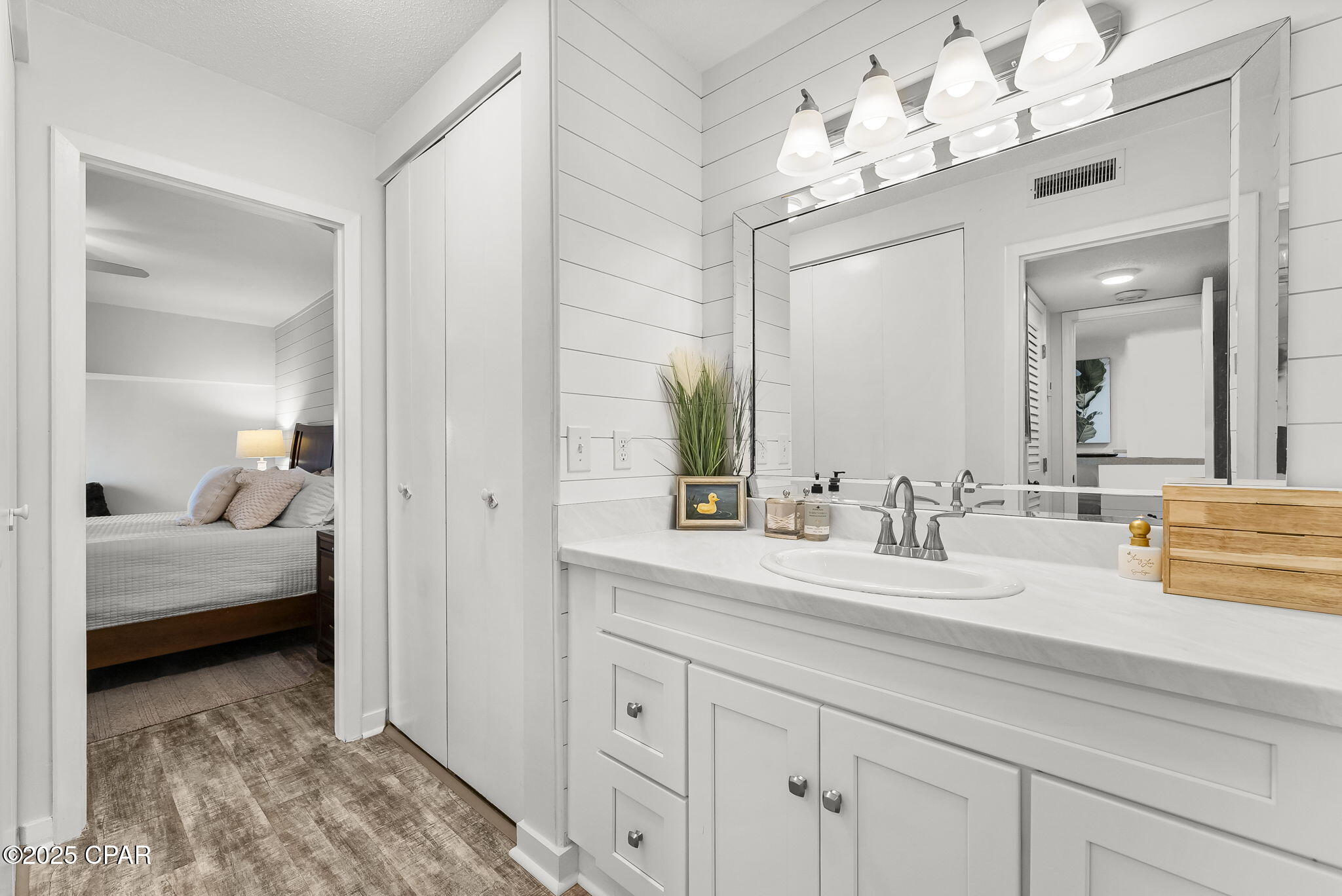 Bay Point Studio Villas Unit 2 - Residential