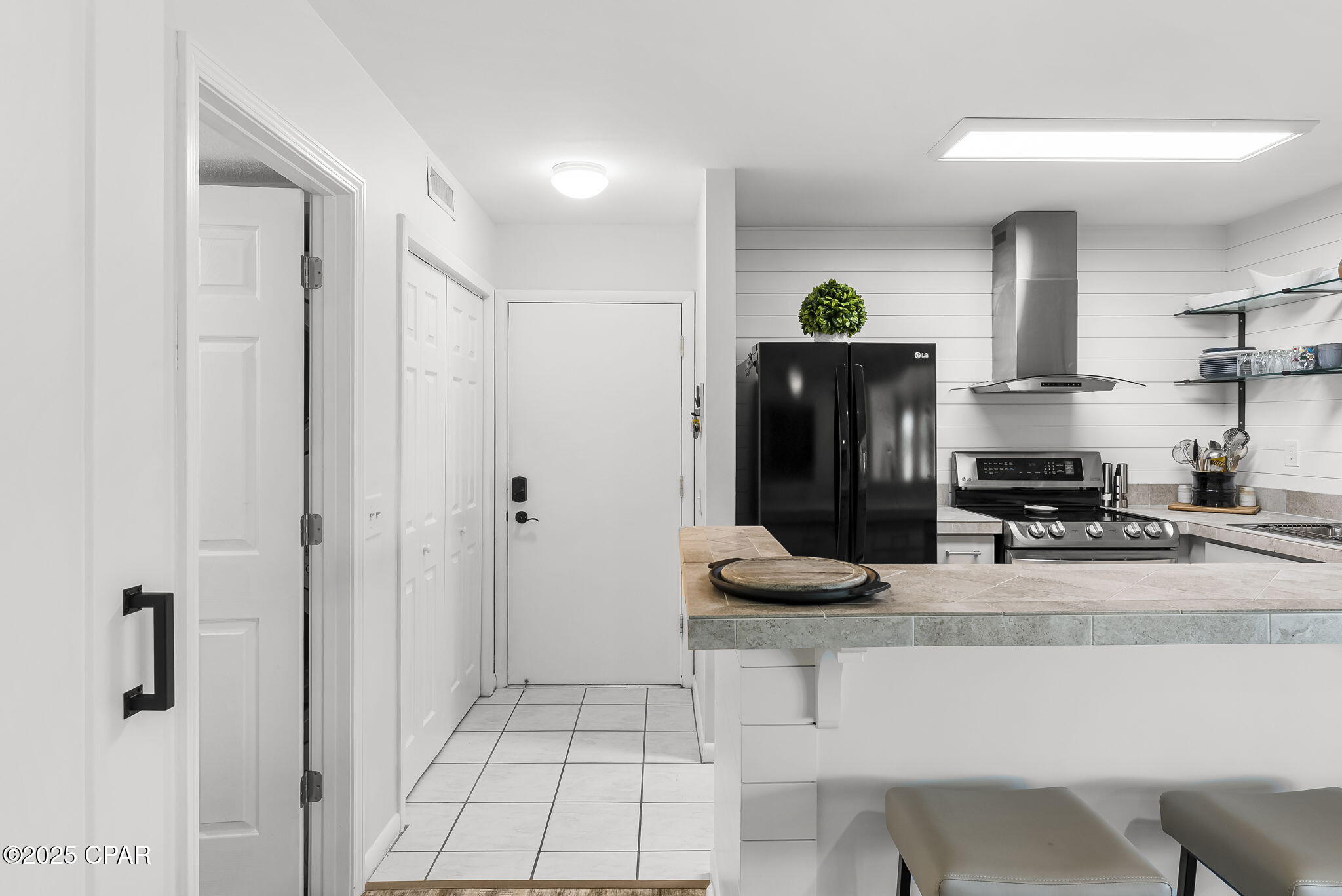 Bay Point Studio Villas Unit 2 - Residential