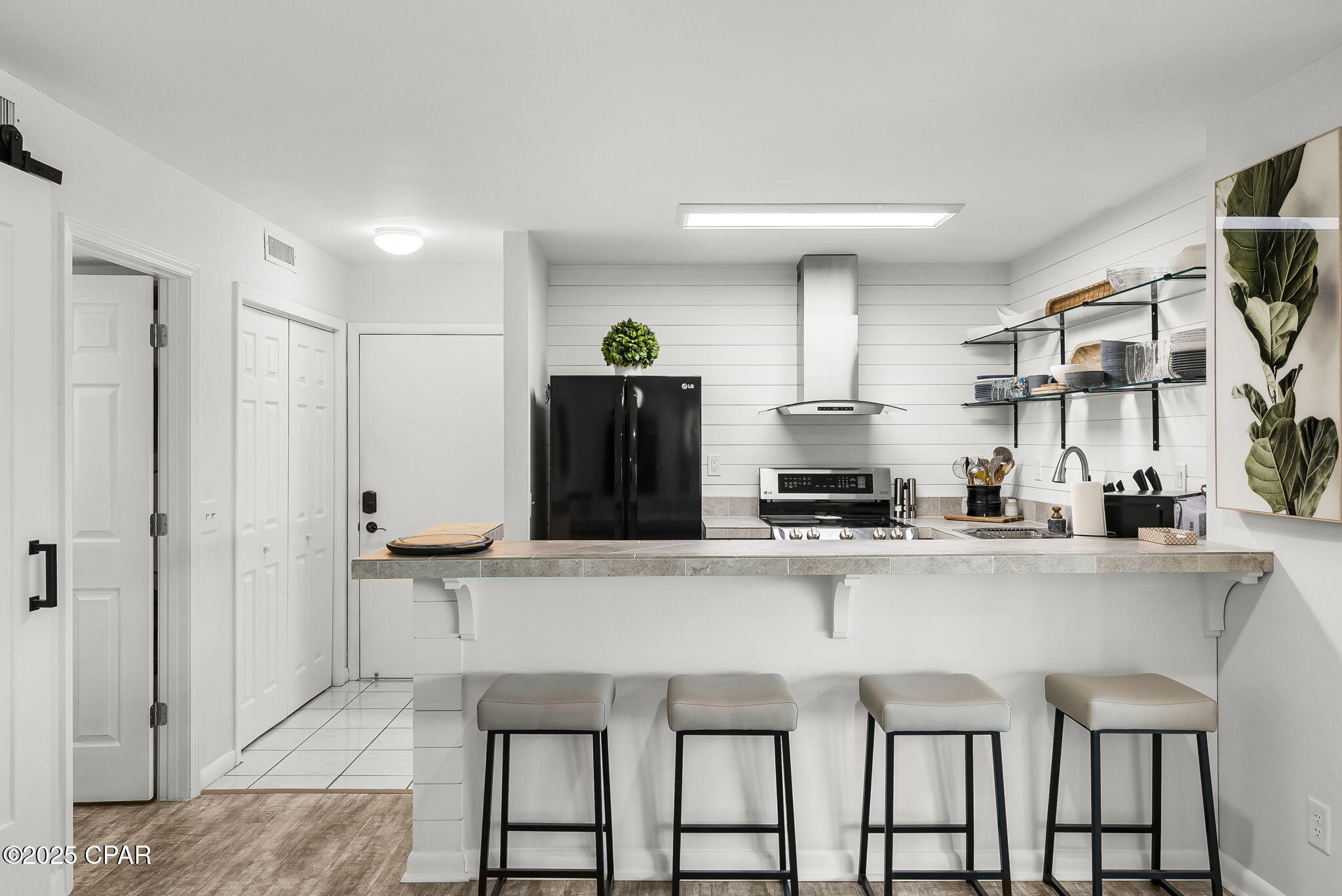 Bay Point Studio Villas Unit 2 - Residential