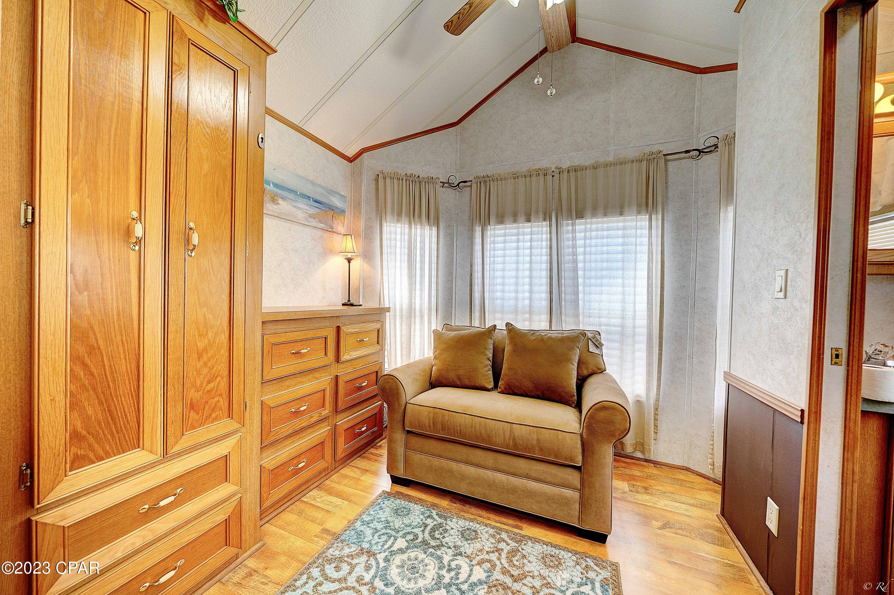 Emerald Pointe Resort - Residential