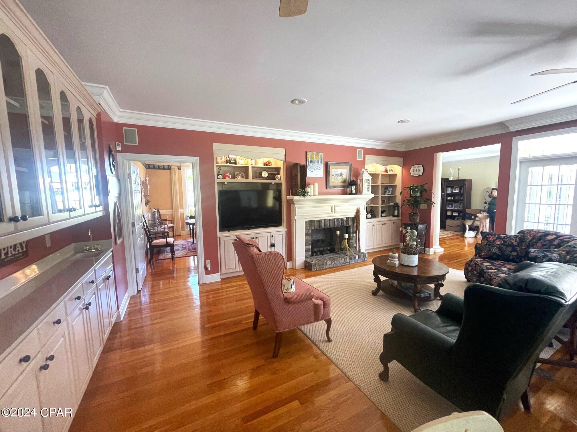 Watson Heights - Residential