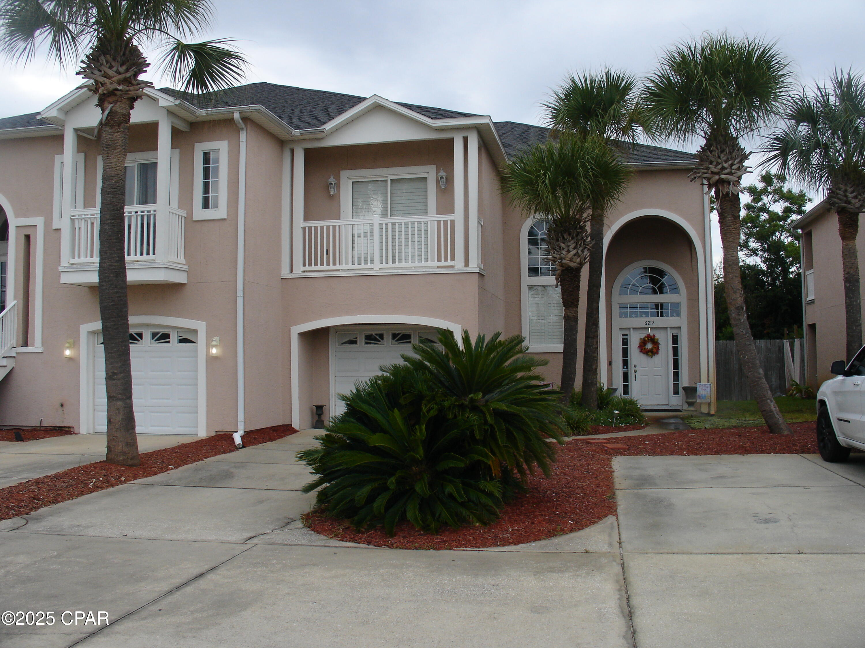 Grand Lagoon Villa - Residential