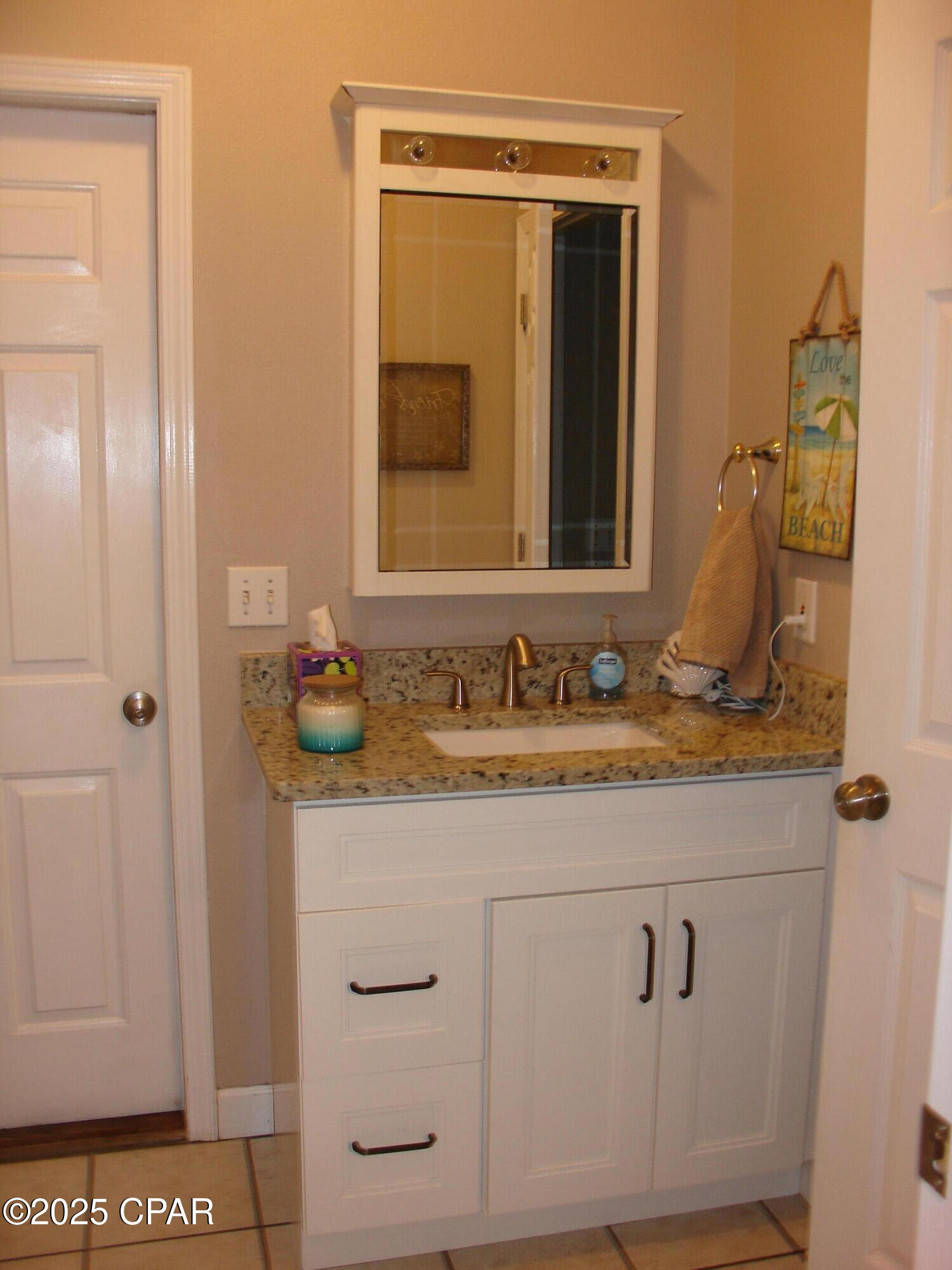 Grand Lagoon Villa - Residential