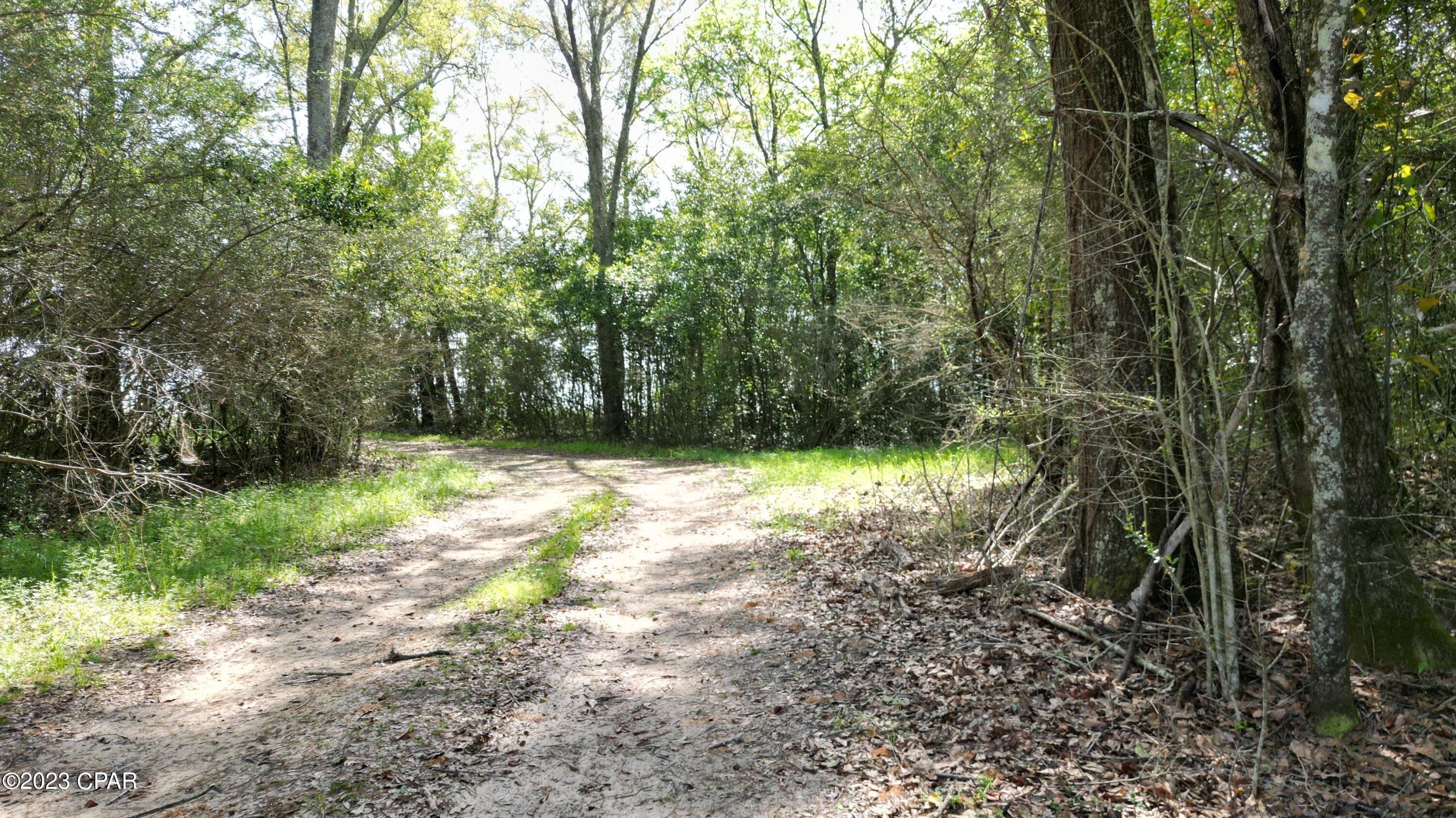 [No Recorded Subdiv] - Land