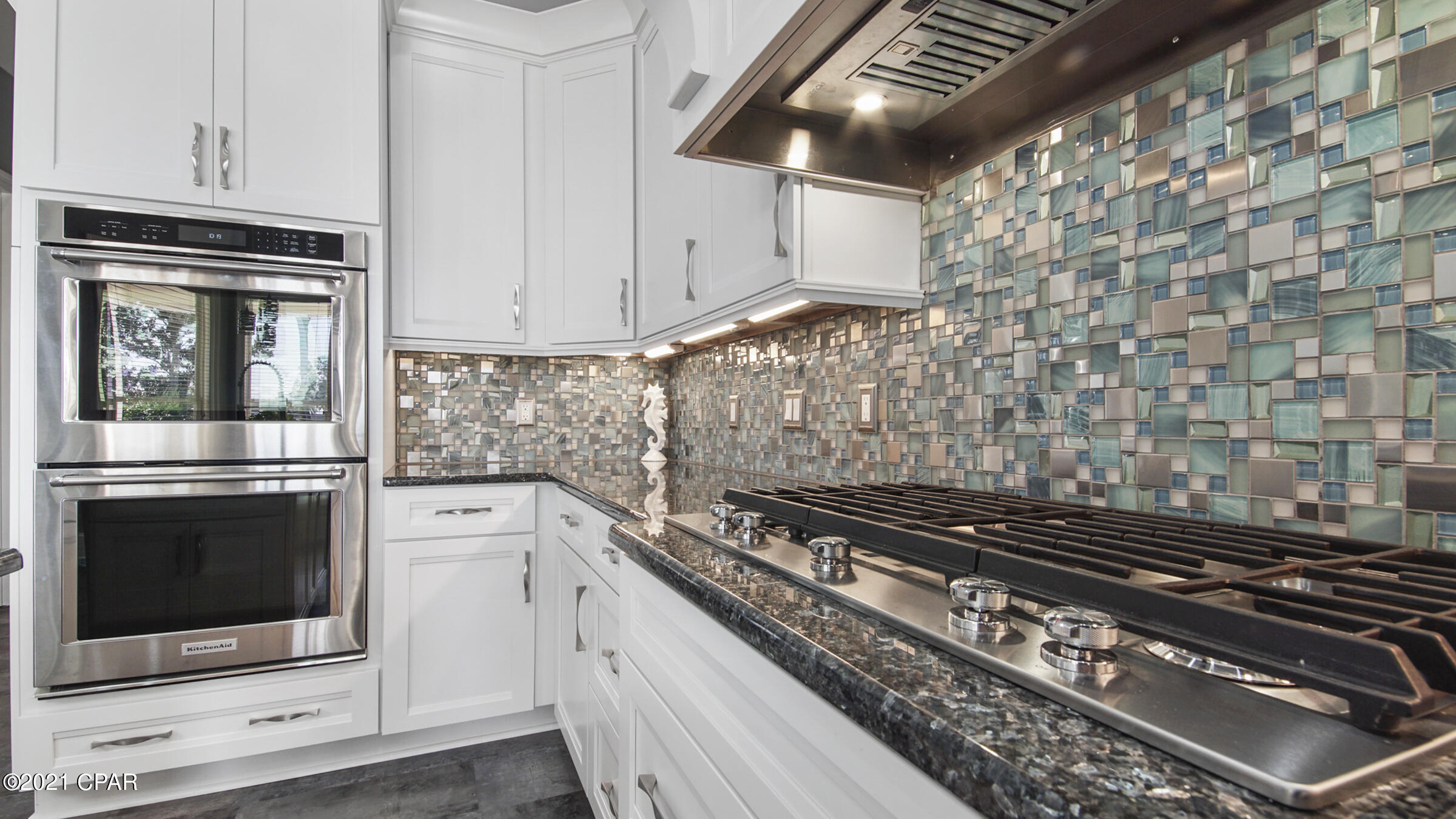 Legend Lakes - Residential