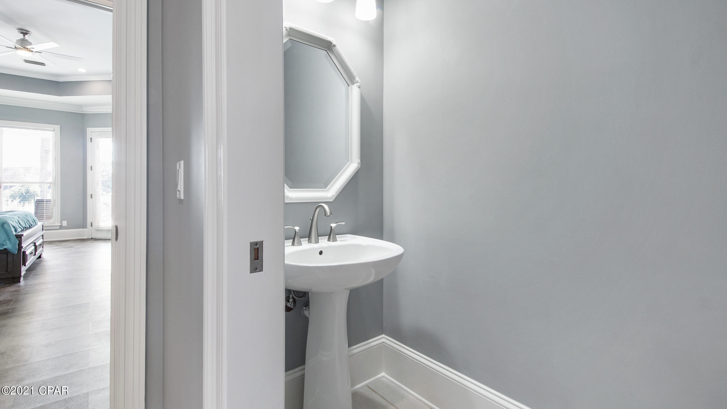 Legend Lakes - Residential