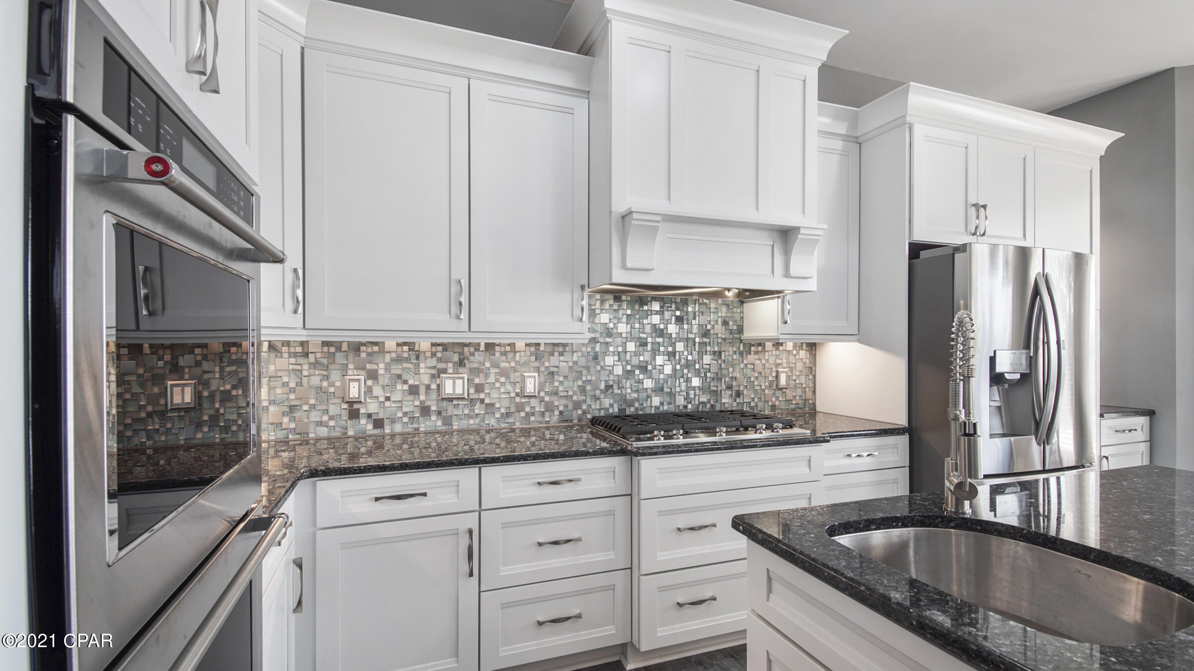 Legend Lakes - Residential