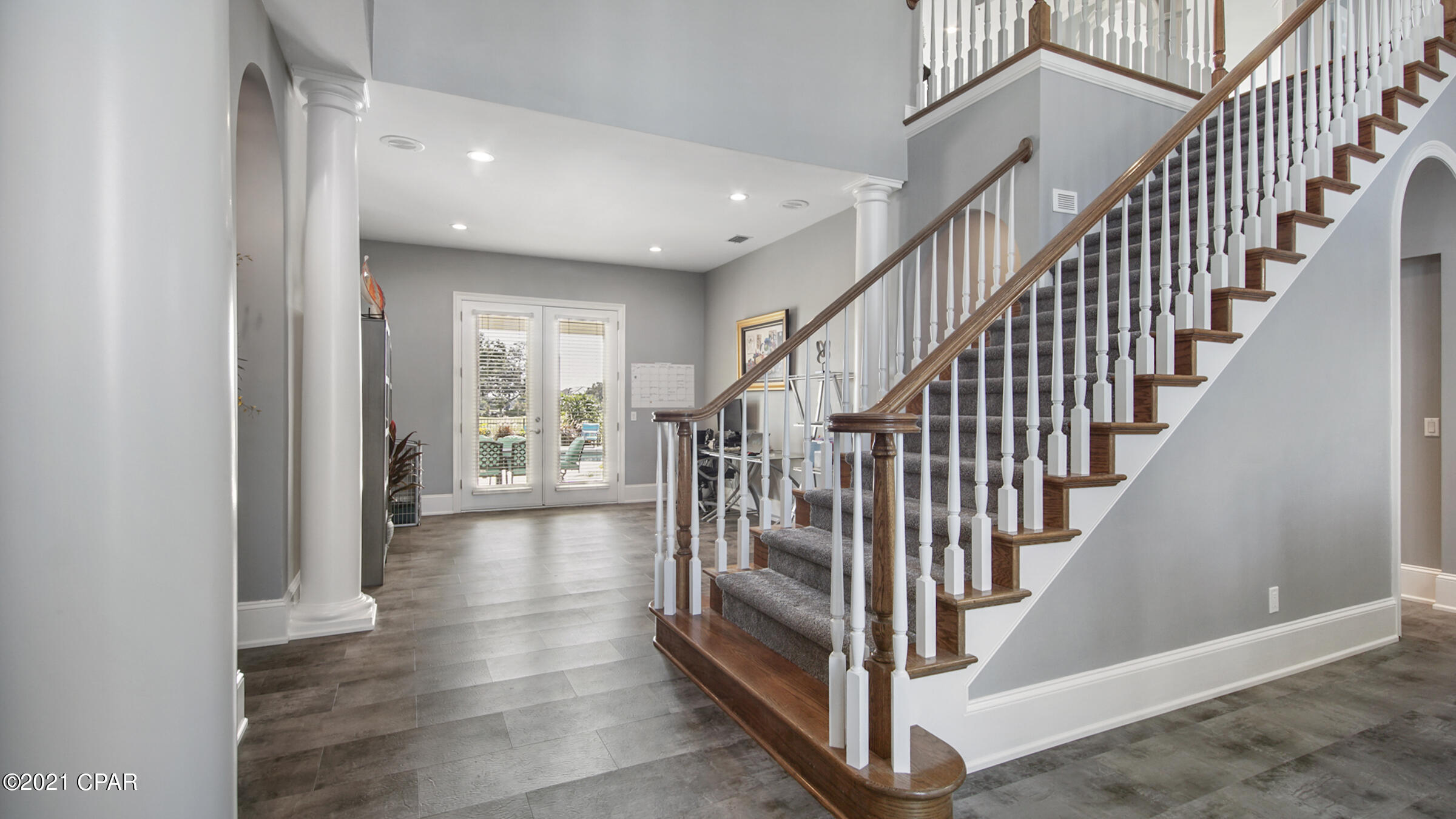 Legend Lakes - Residential