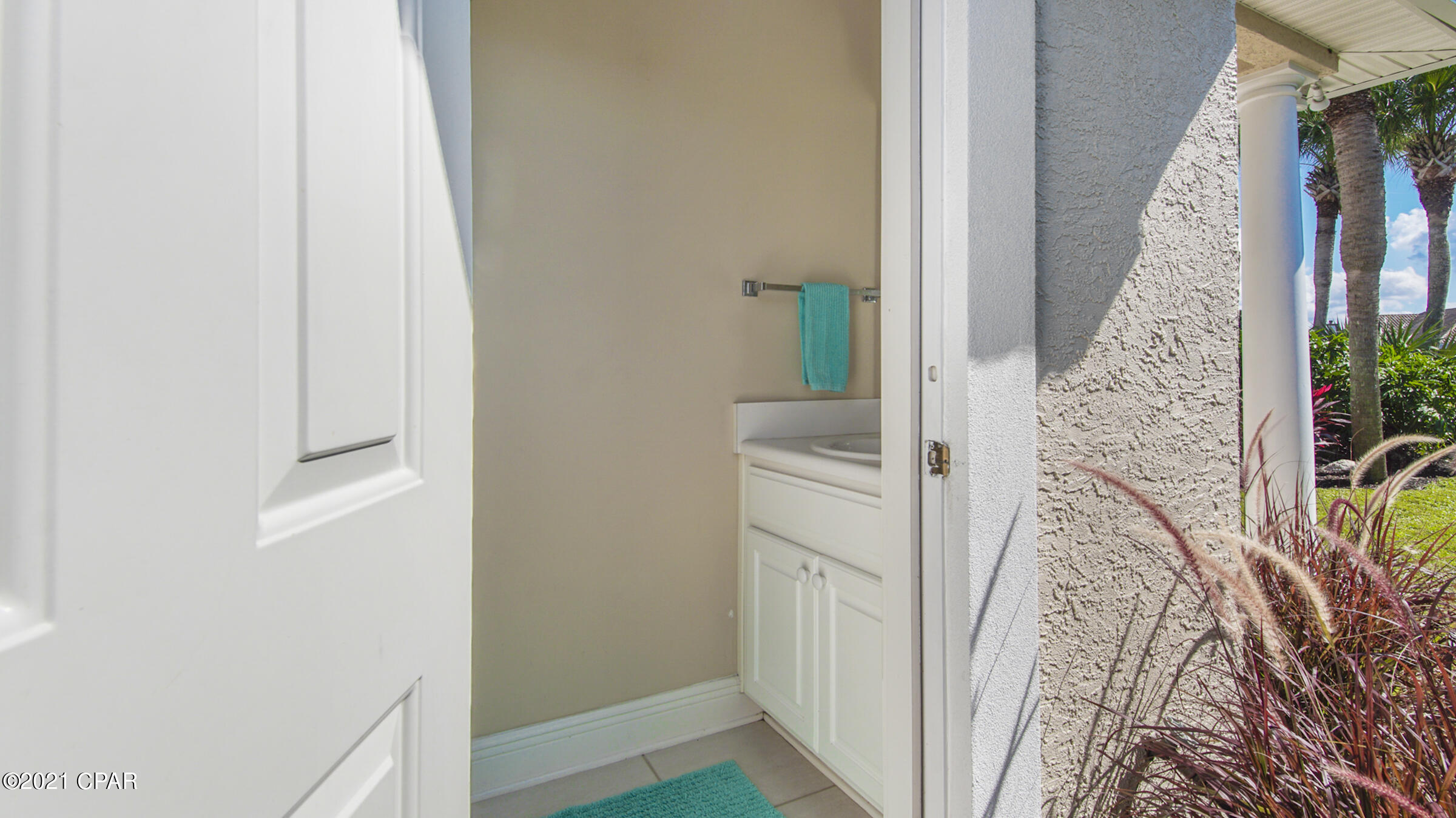 Legend Lakes - Residential