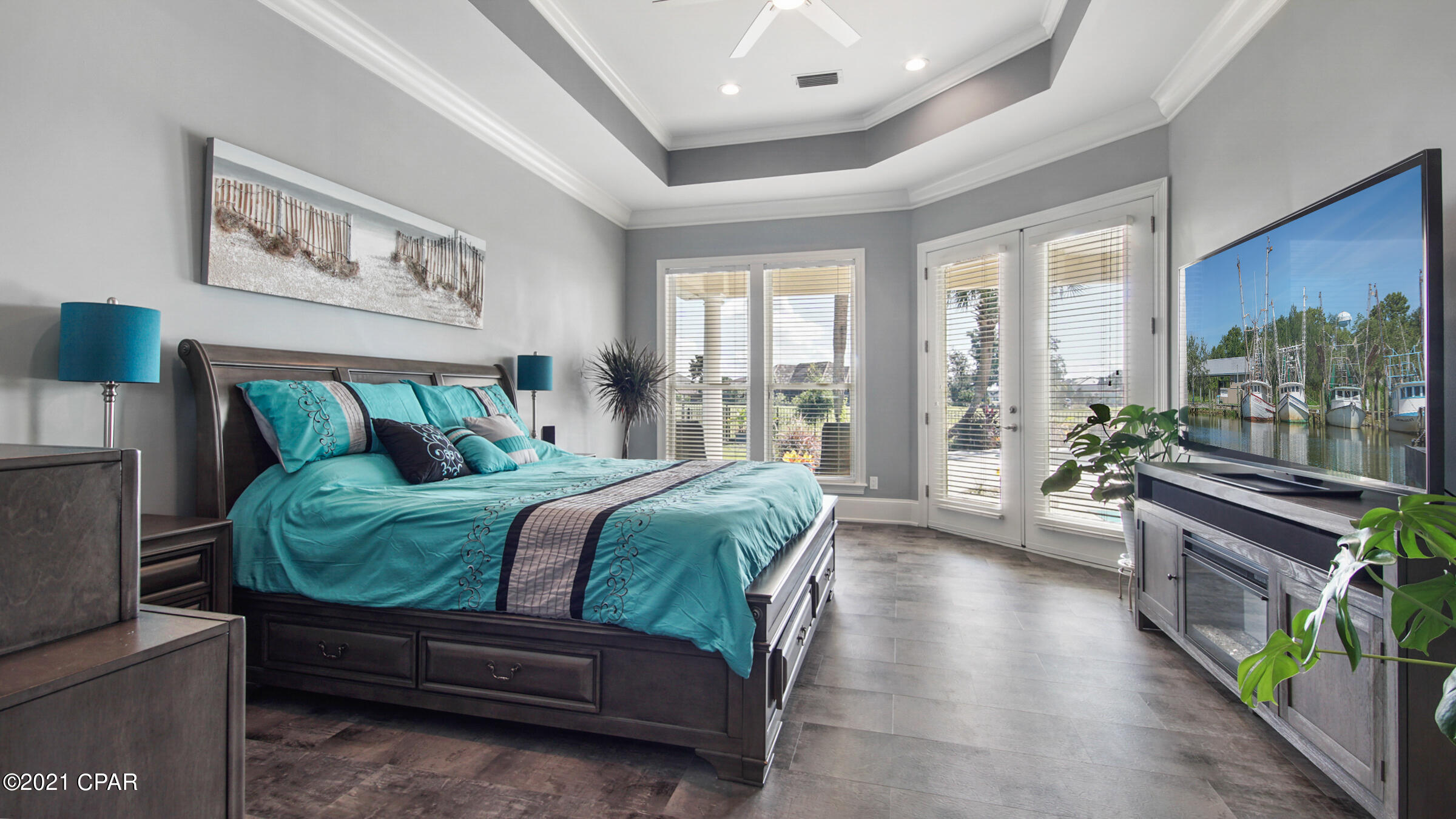 Legend Lakes - Residential